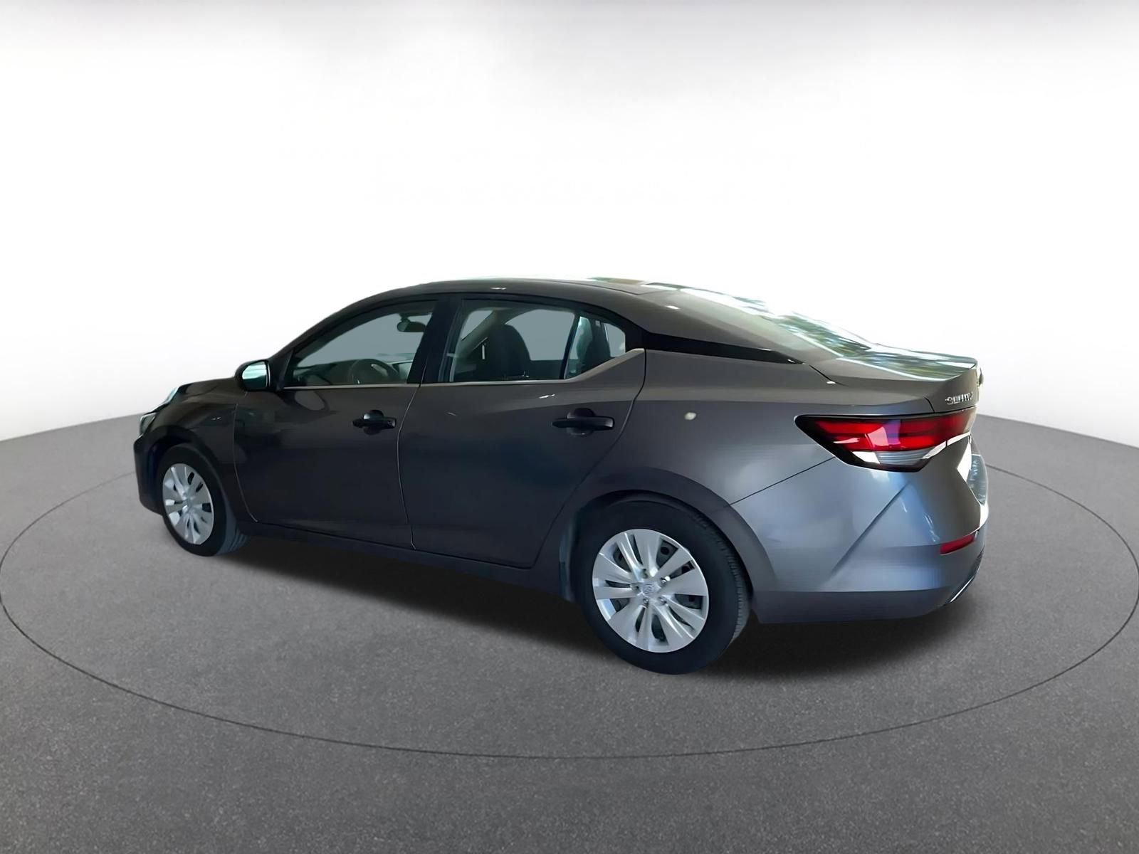 Thumbnail: 2025 Nissan Sentra - 10