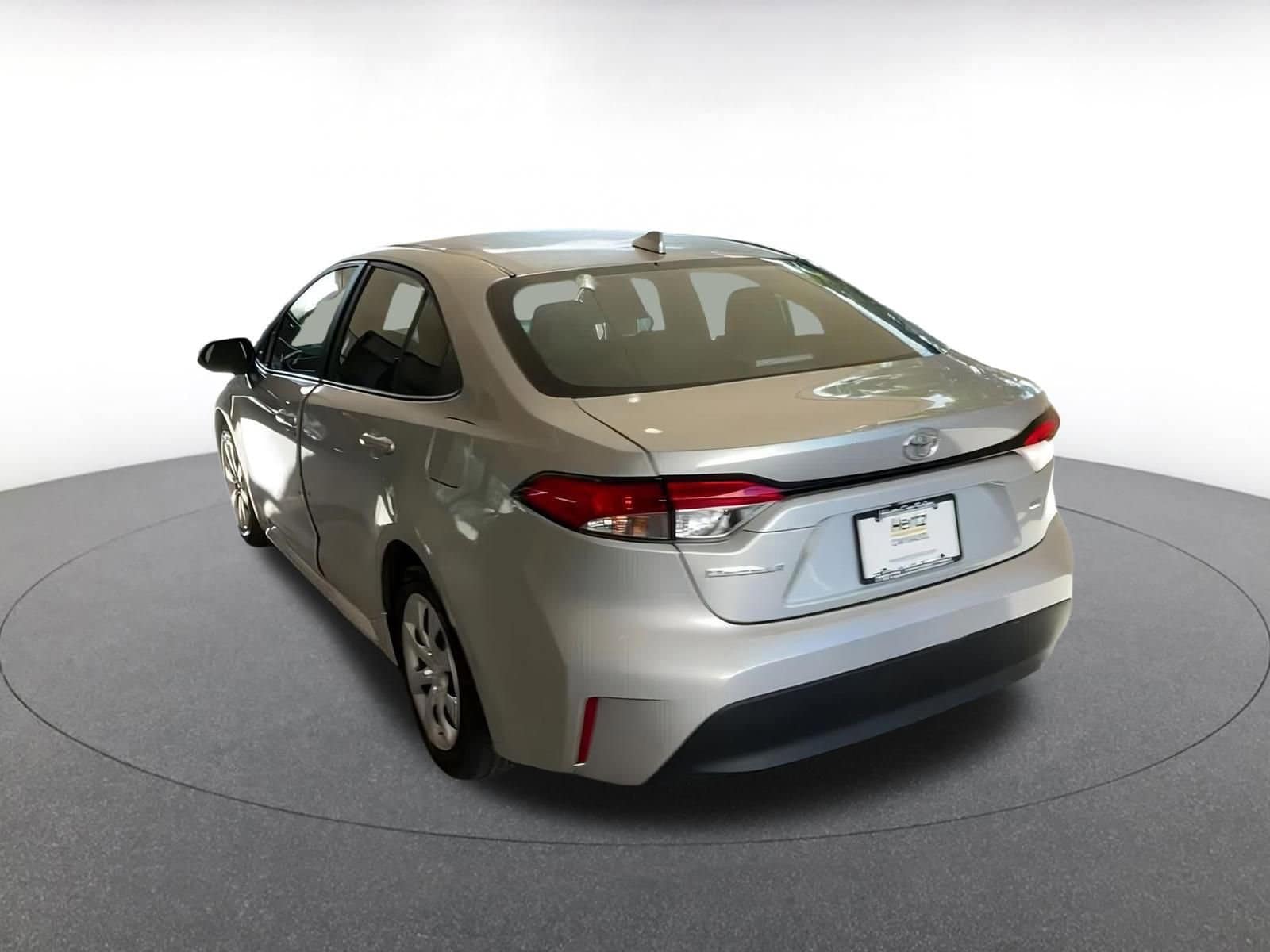 Thumbnail: 2025 Toyota Corolla - 11