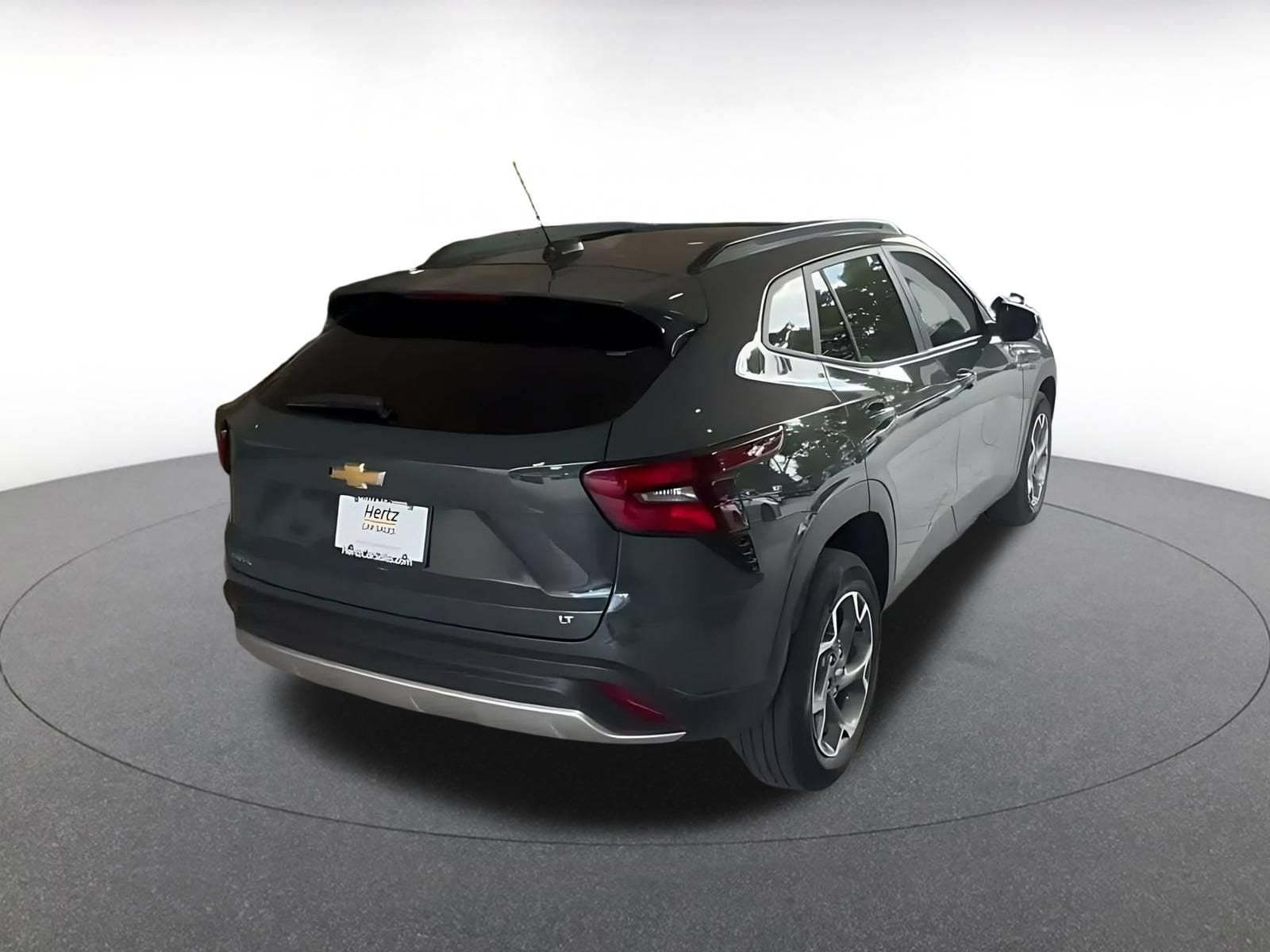 Thumbnail: 2025 Chevrolet Trax - 15