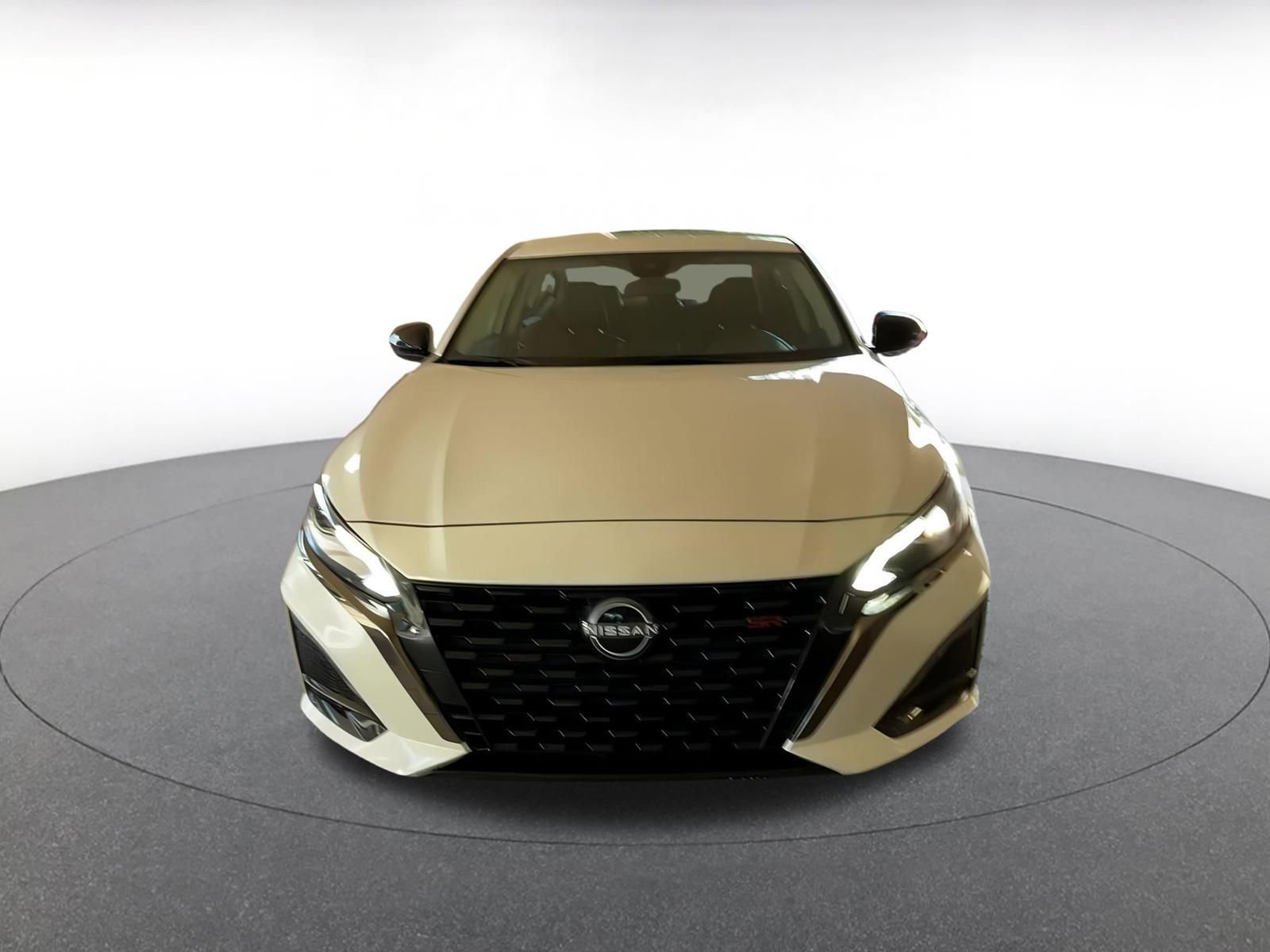 Thumbnail: 2025 Nissan Altima - 4