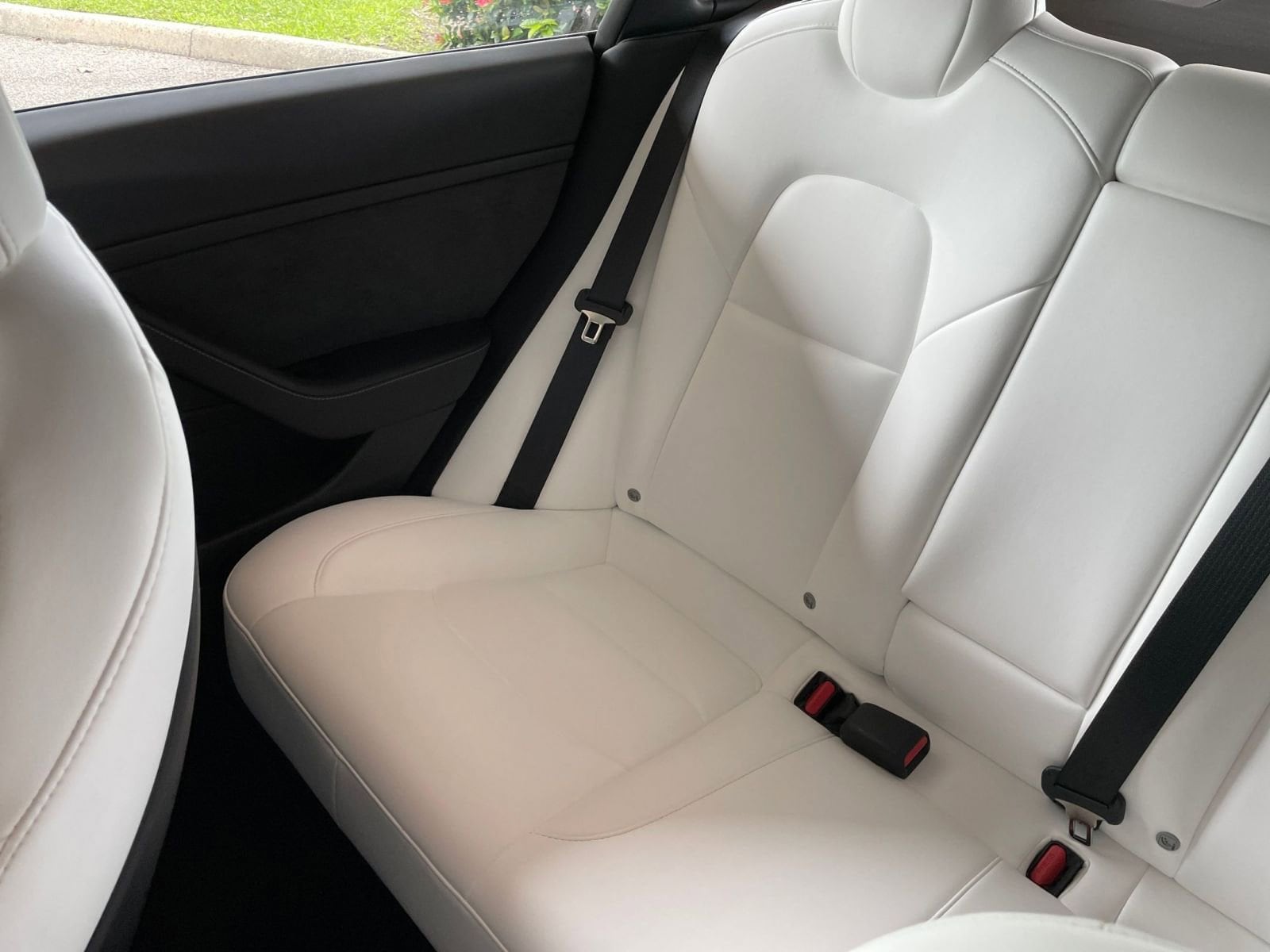 2022 Tesla Model 3 Long Range 31