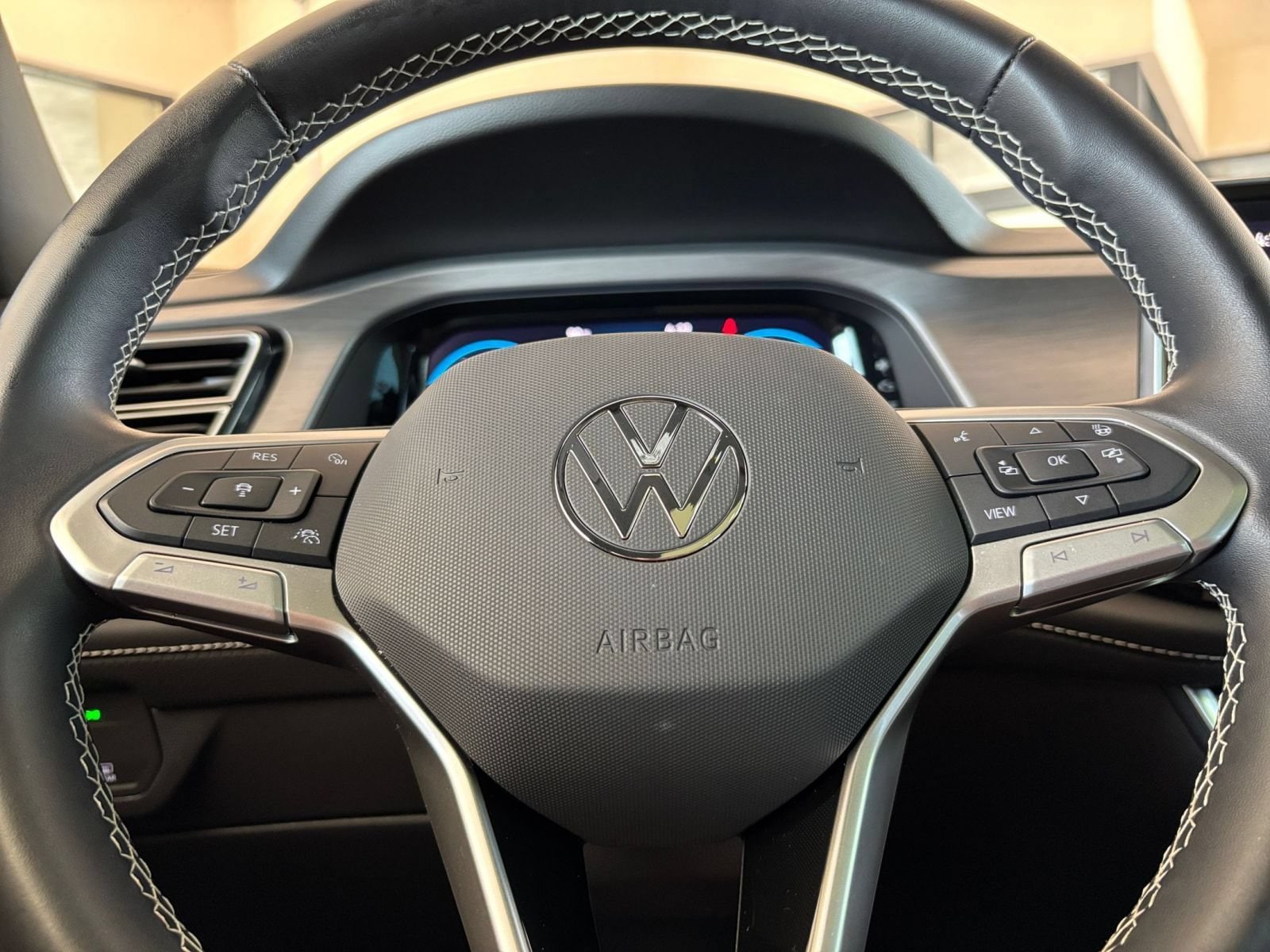 Thumbnail: 2026 Volkswagen Atlas - 24