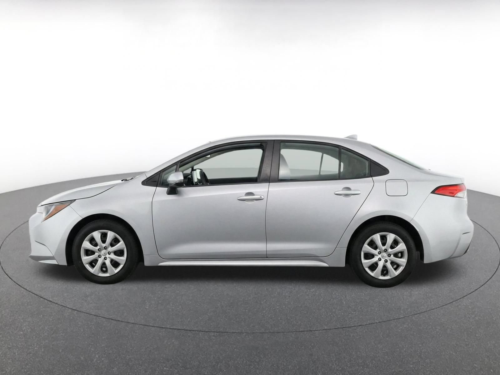 Thumbnail: 2025 Toyota Corolla - 10