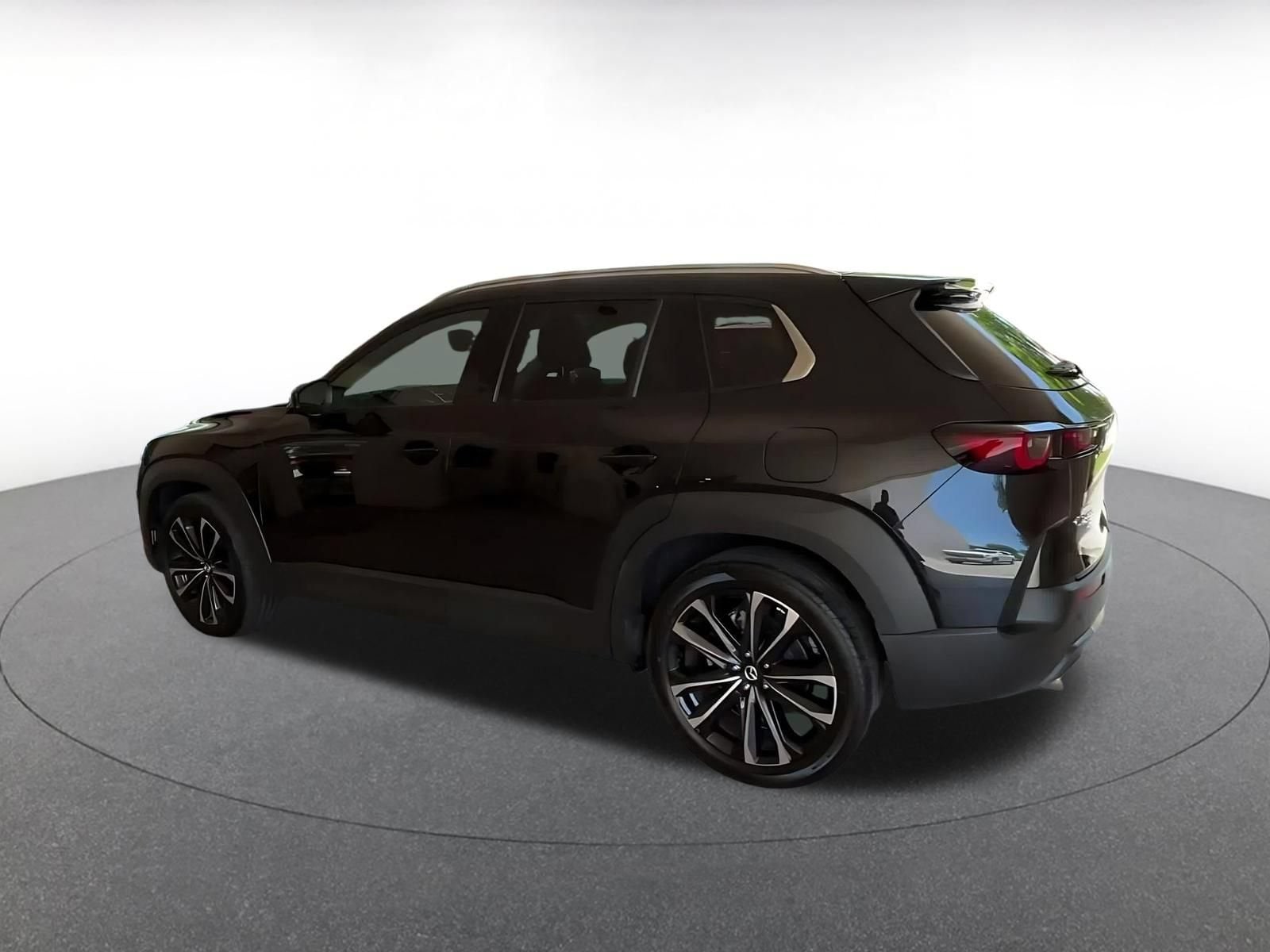Thumbnail: 2026 Mazda CX-50 - 9