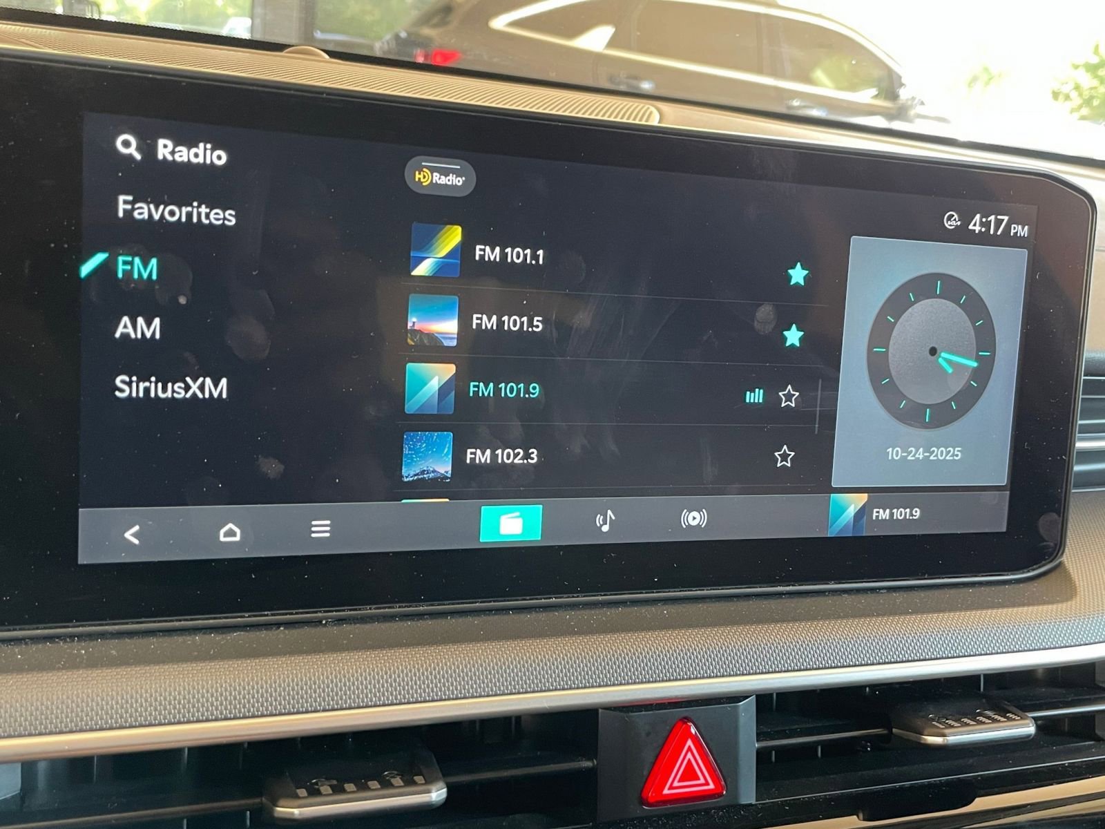 Thumbnail: 2025 Kia K5 - 22