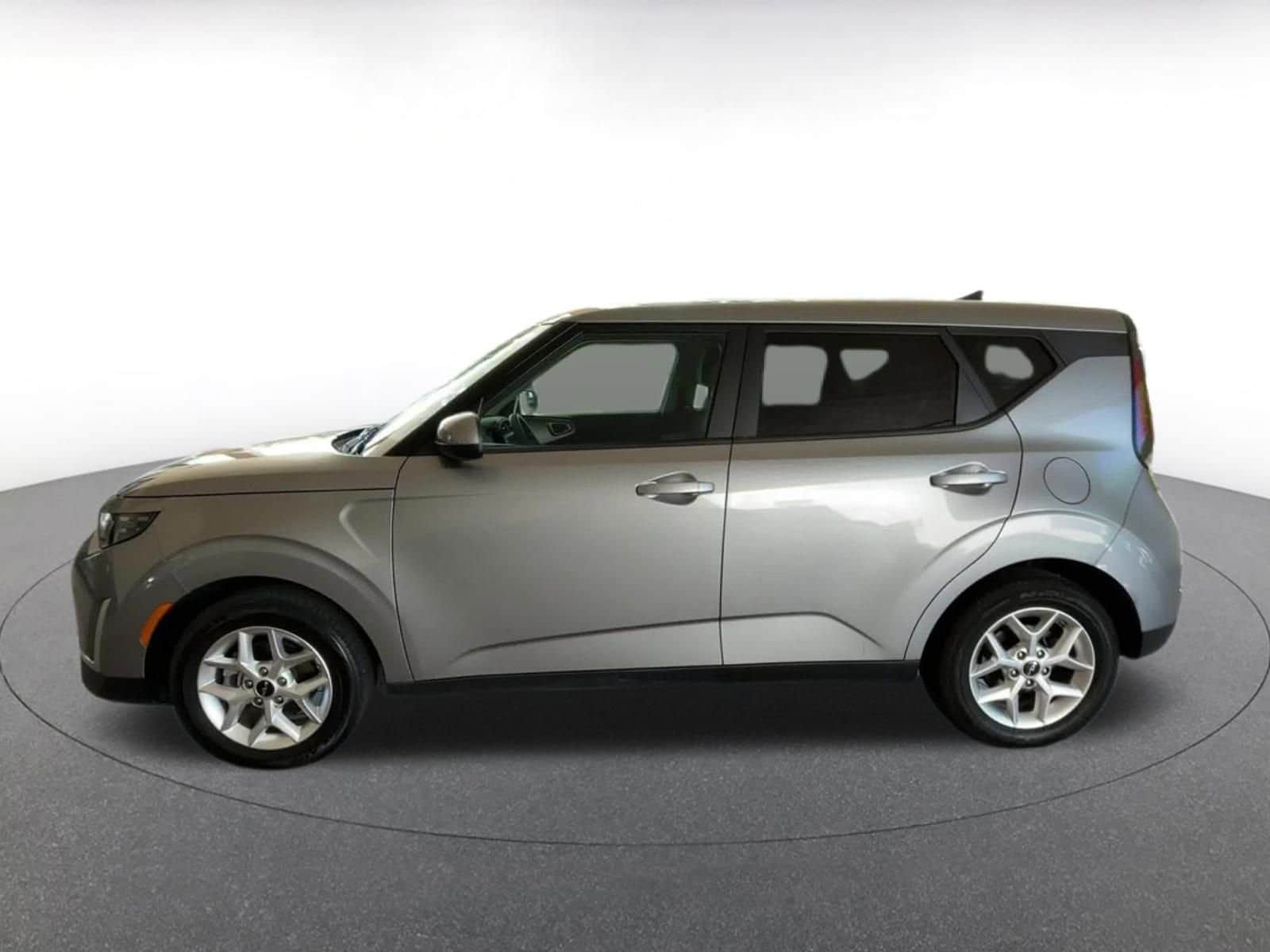 Thumbnail: 2025 Kia Soul - 8
