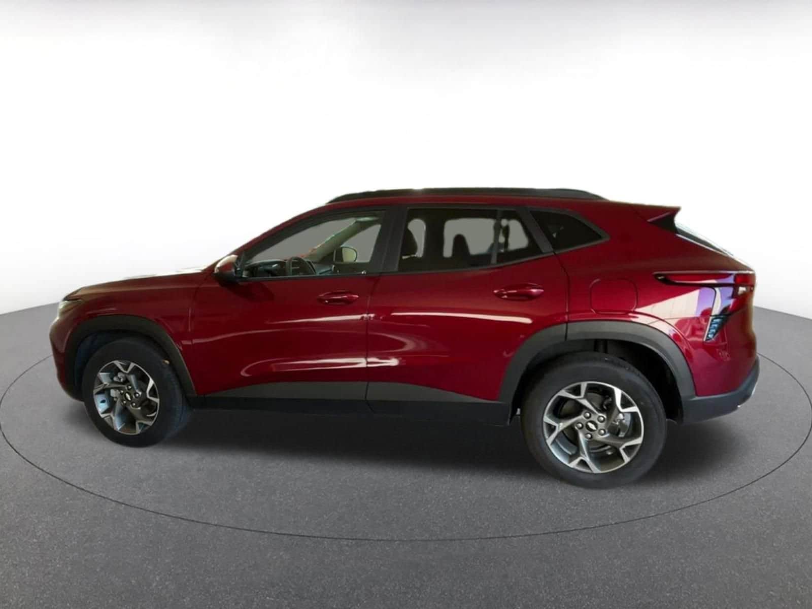 Thumbnail: 2025 Chevrolet Trax - 9