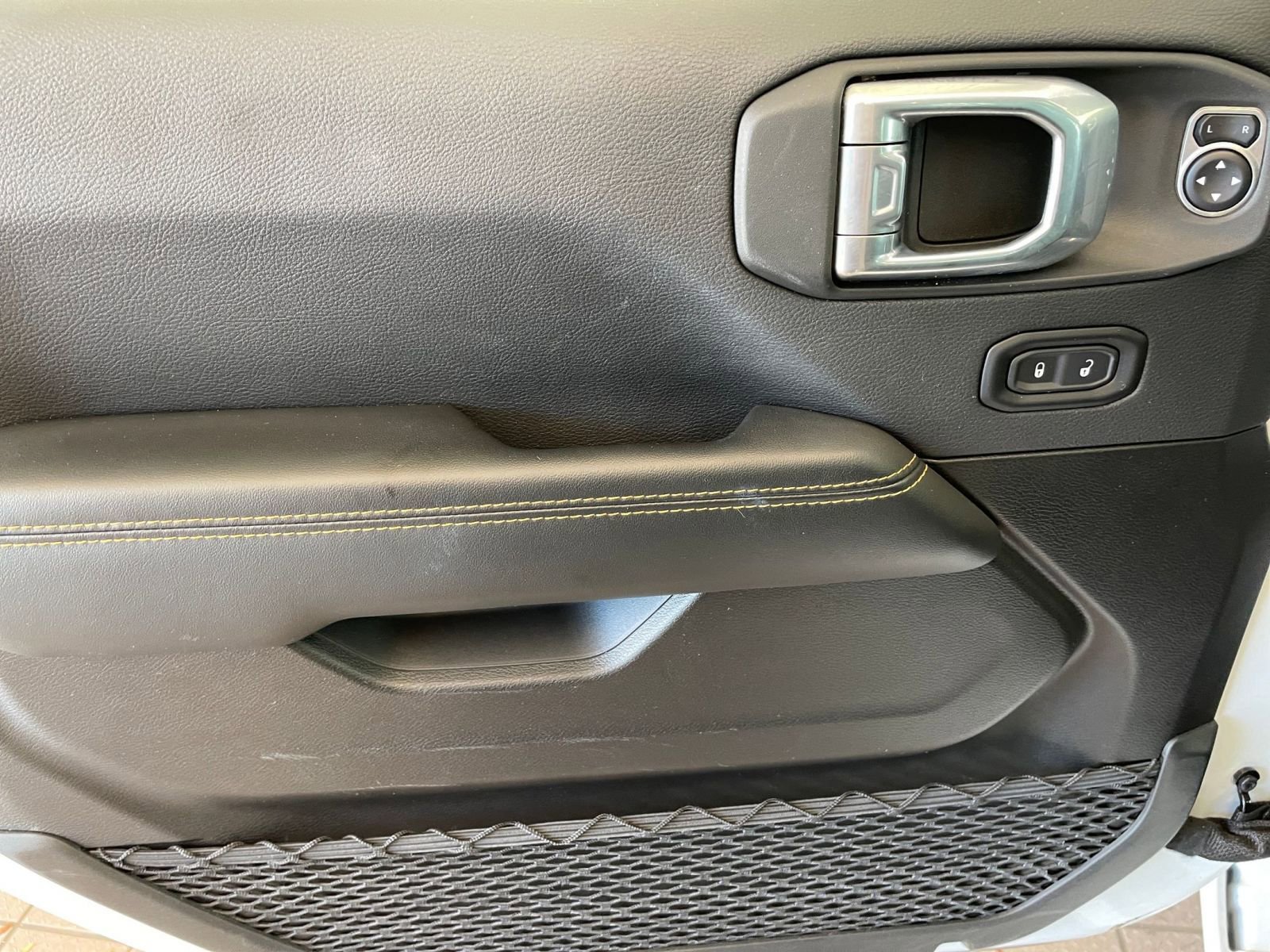 Thumbnail: 2025 Jeep Wrangler - 20