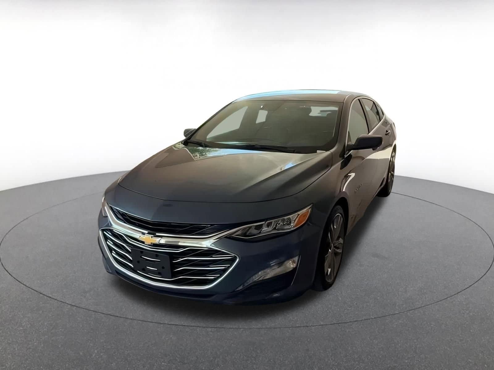 Thumbnail: 2024 Chevrolet Malibu - 7