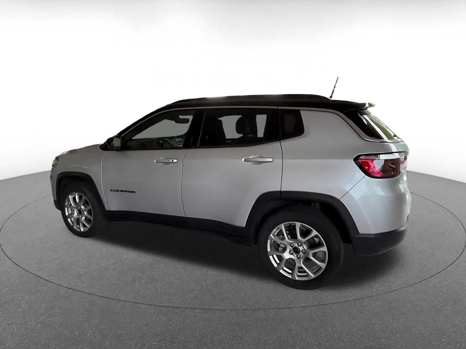 Thumbnail: 2025 Jeep Compass - 10