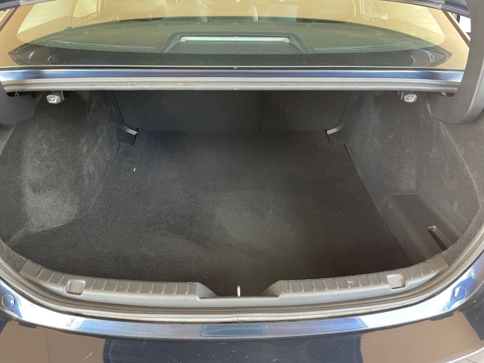 Thumbnail: 2025 Mazda Mazda3 - 31