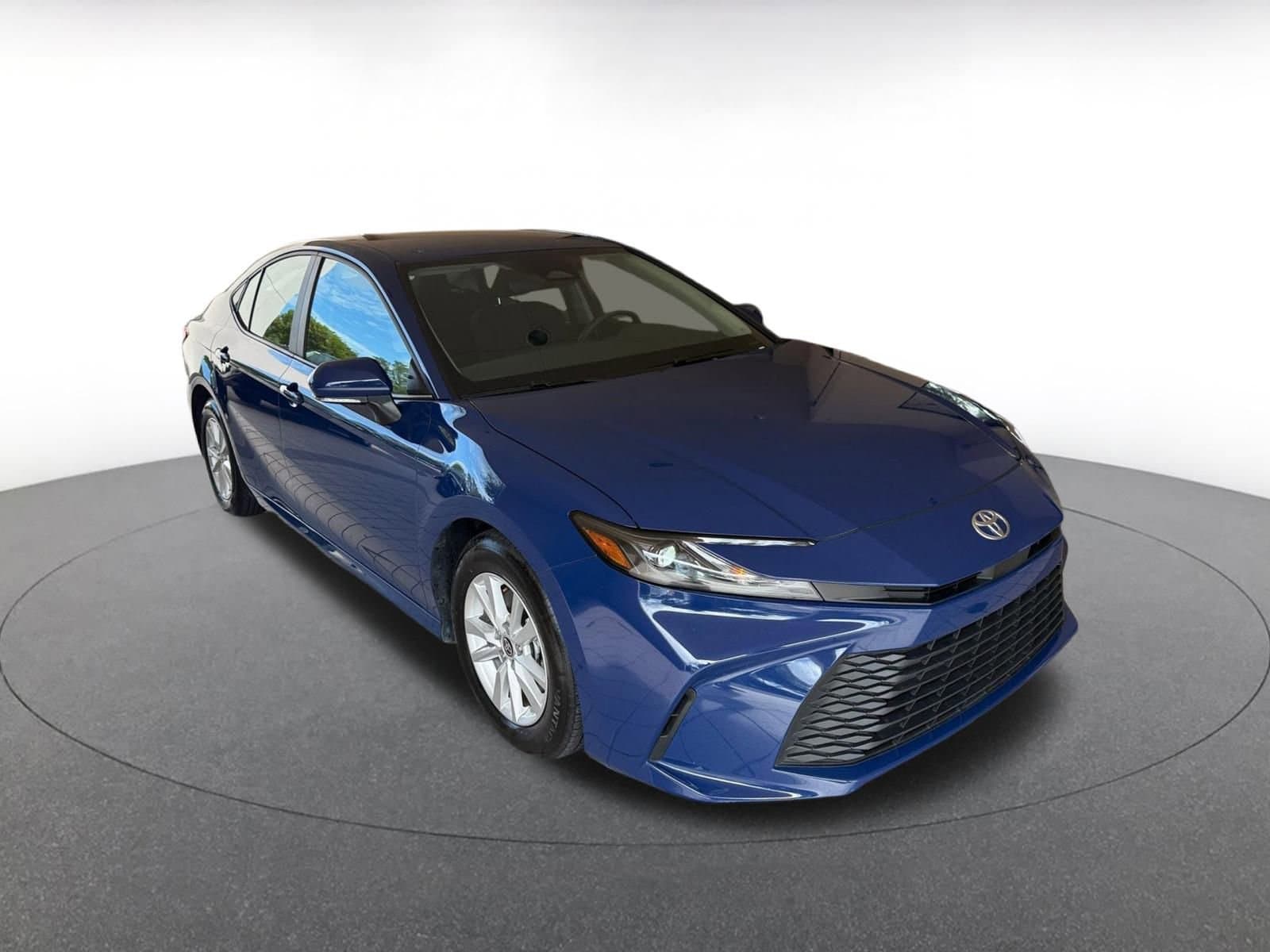 Thumbnail: 2025 Toyota Camry - 1