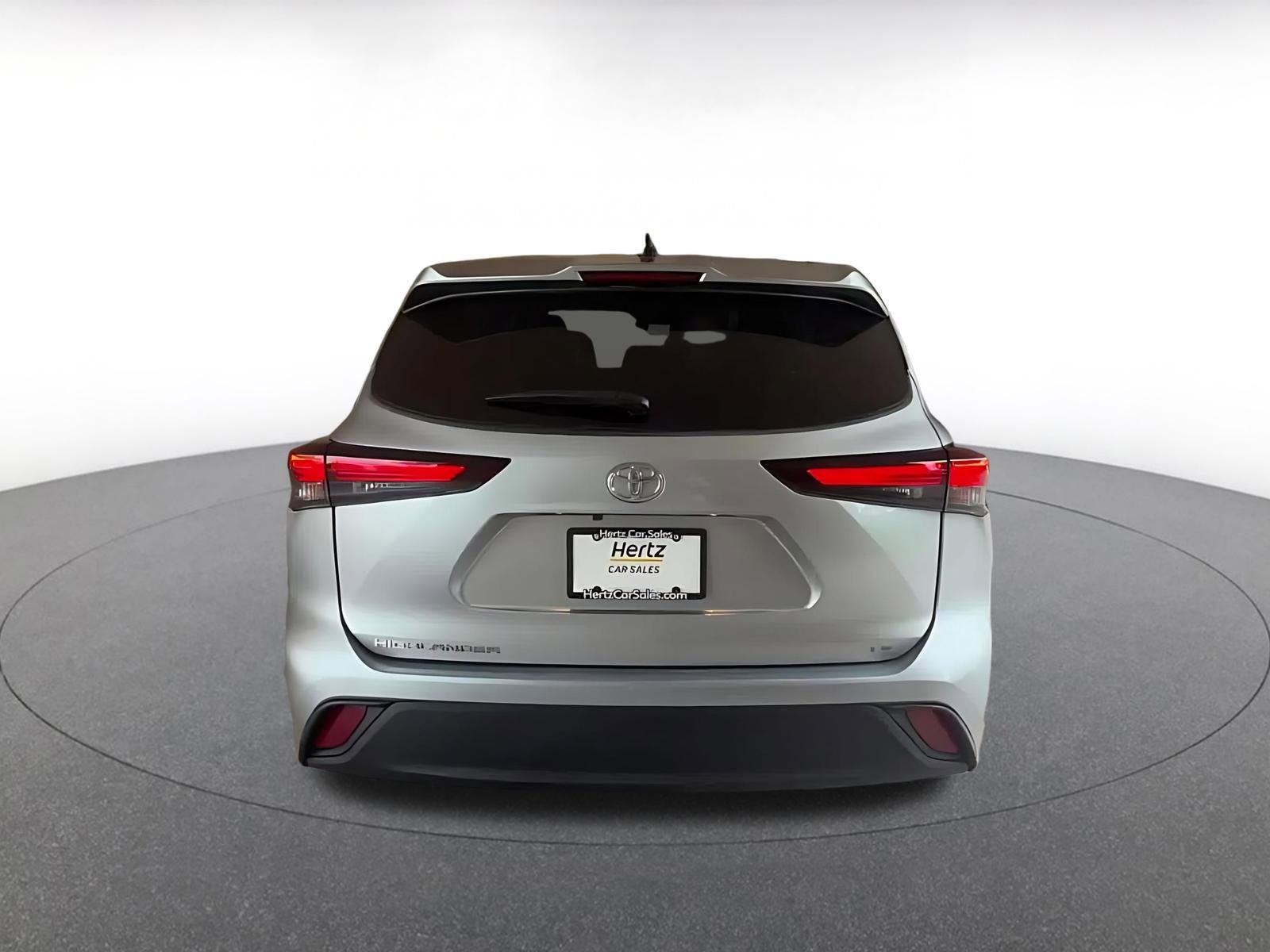Thumbnail: 2025 Toyota Highlander - 12