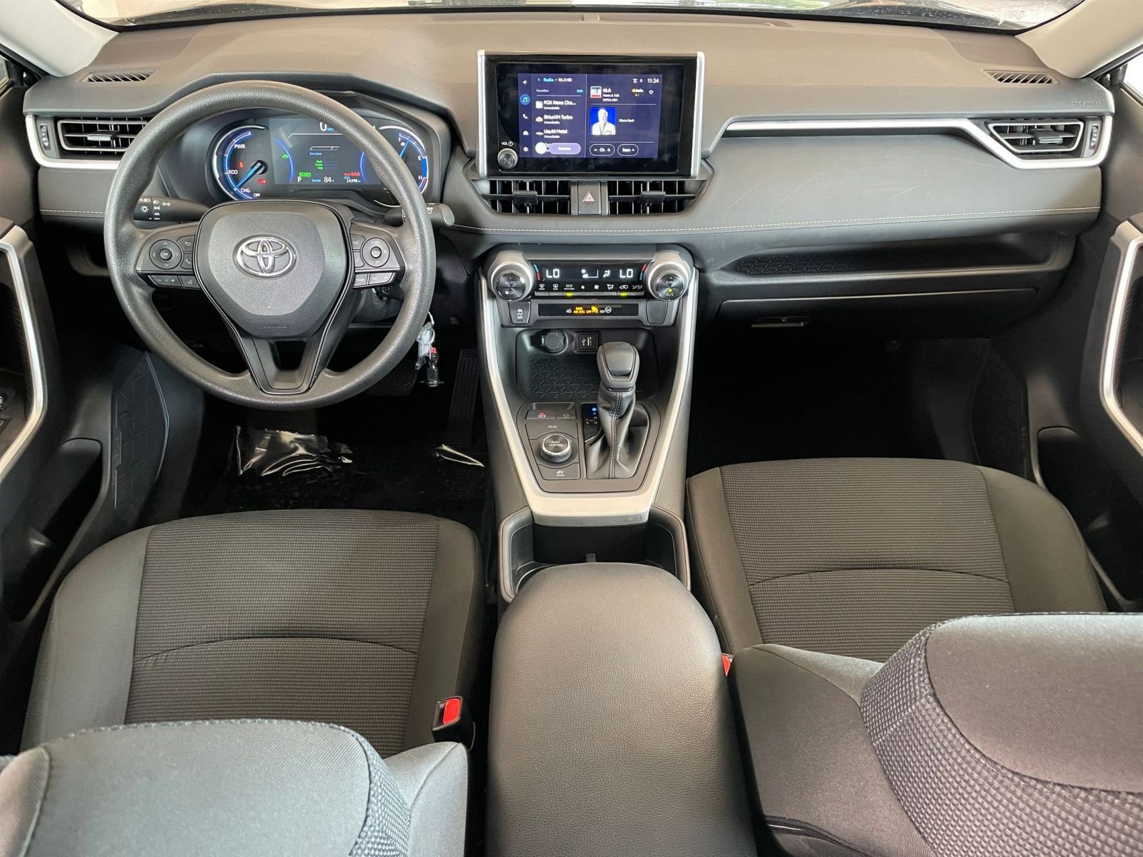 Thumbnail: 2025 Toyota RAV4 - 32