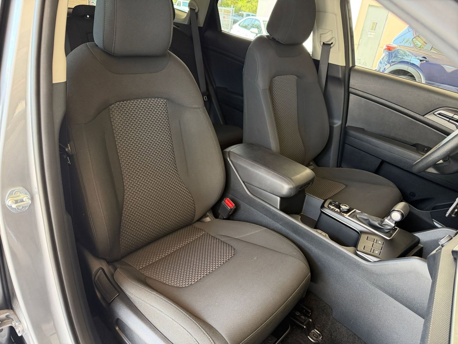 Thumbnail: 2024 Kia Sportage - 31