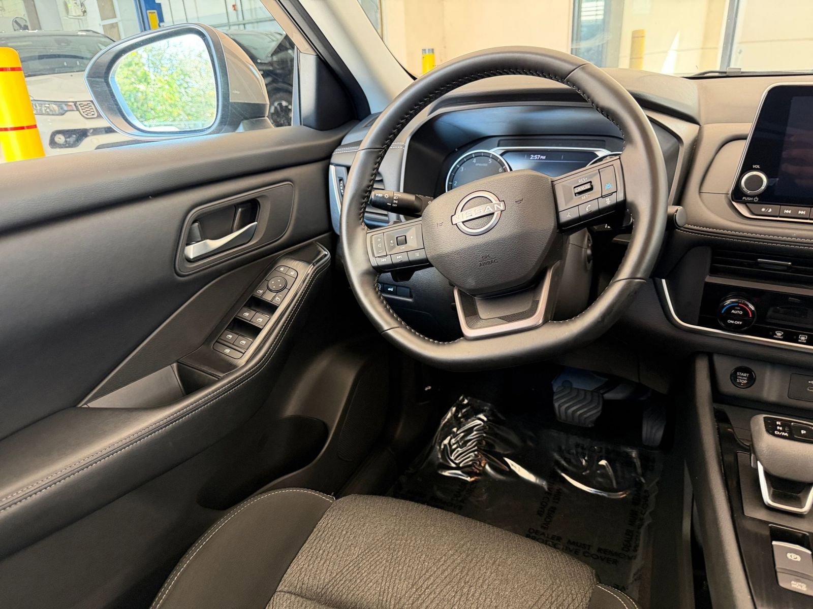 Thumbnail: 2025 Nissan Rogue - 30