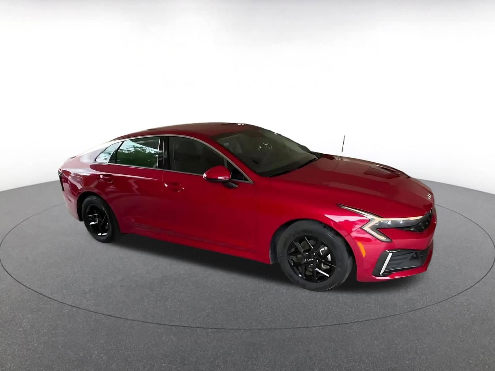 Thumbnail: 2025 Kia K5 - 2