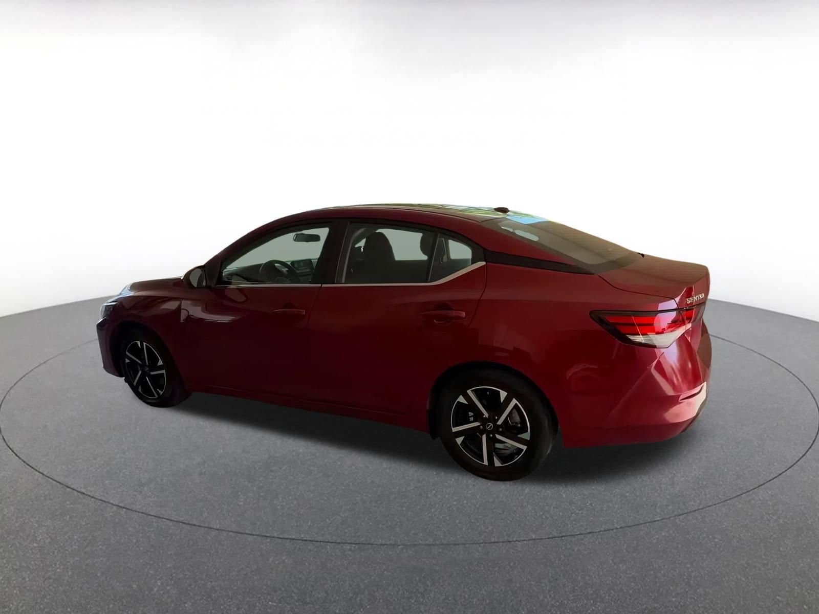 Thumbnail: 2024 Nissan Sentra - 9