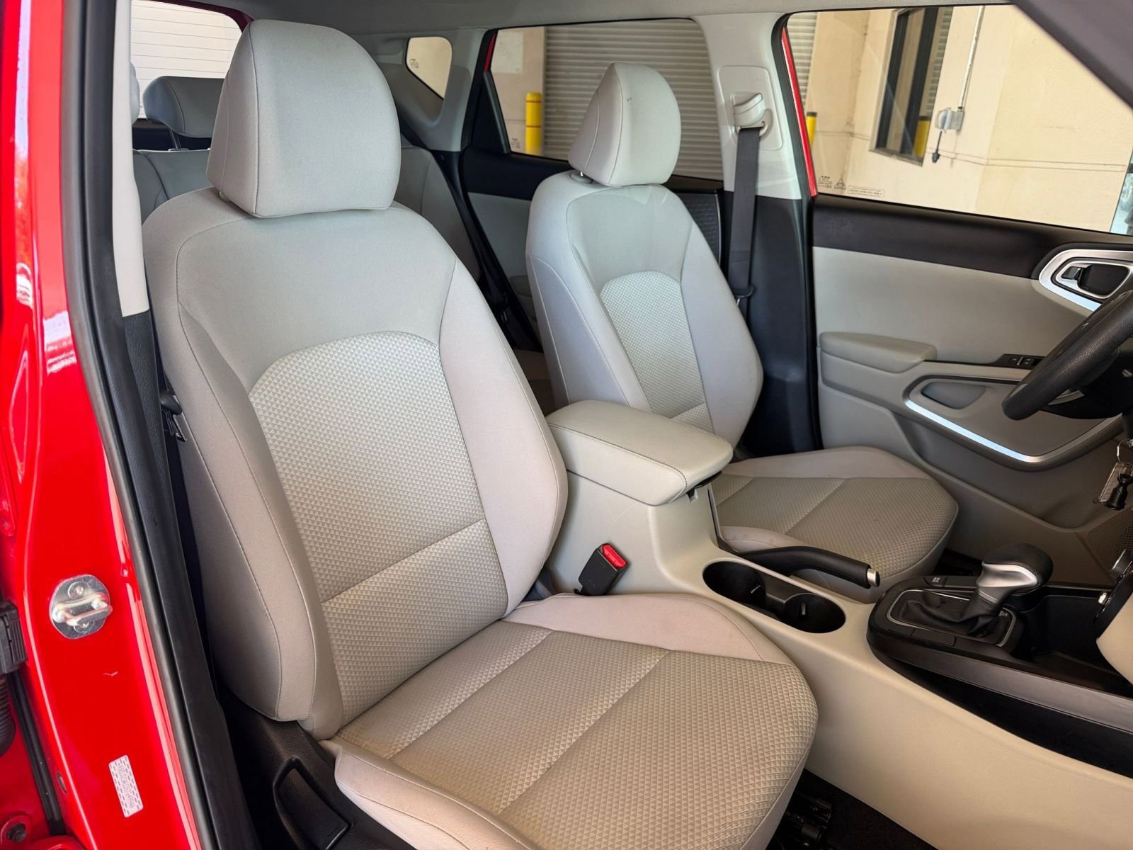 Thumbnail: 2025 Kia Soul - 31