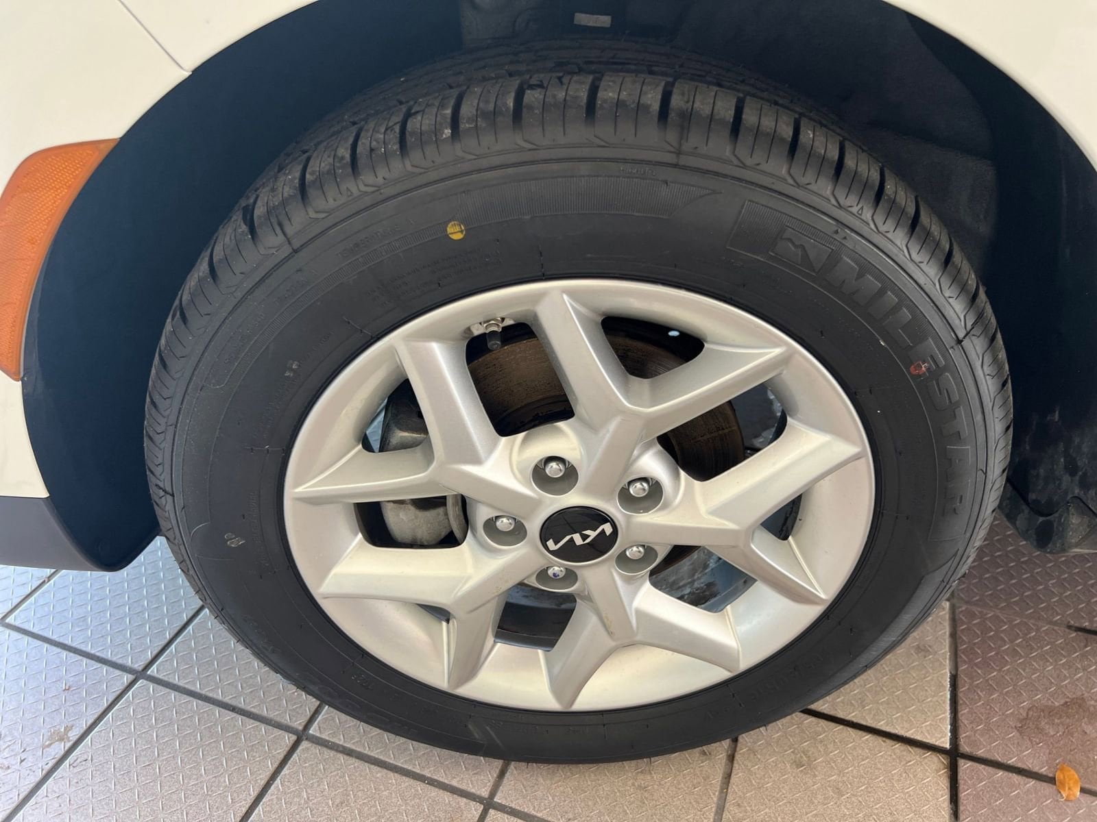 2024 Kia Soul LX 19
