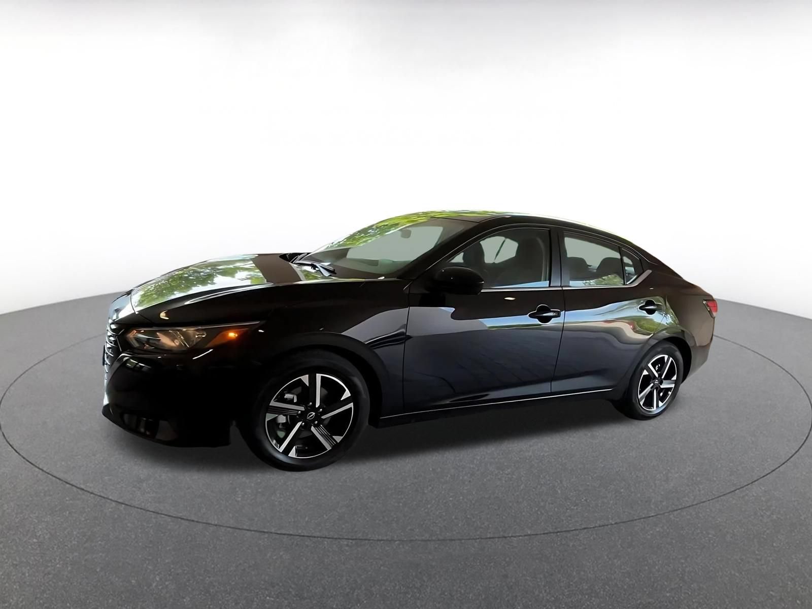 Thumbnail: 2025 Nissan Sentra - 5