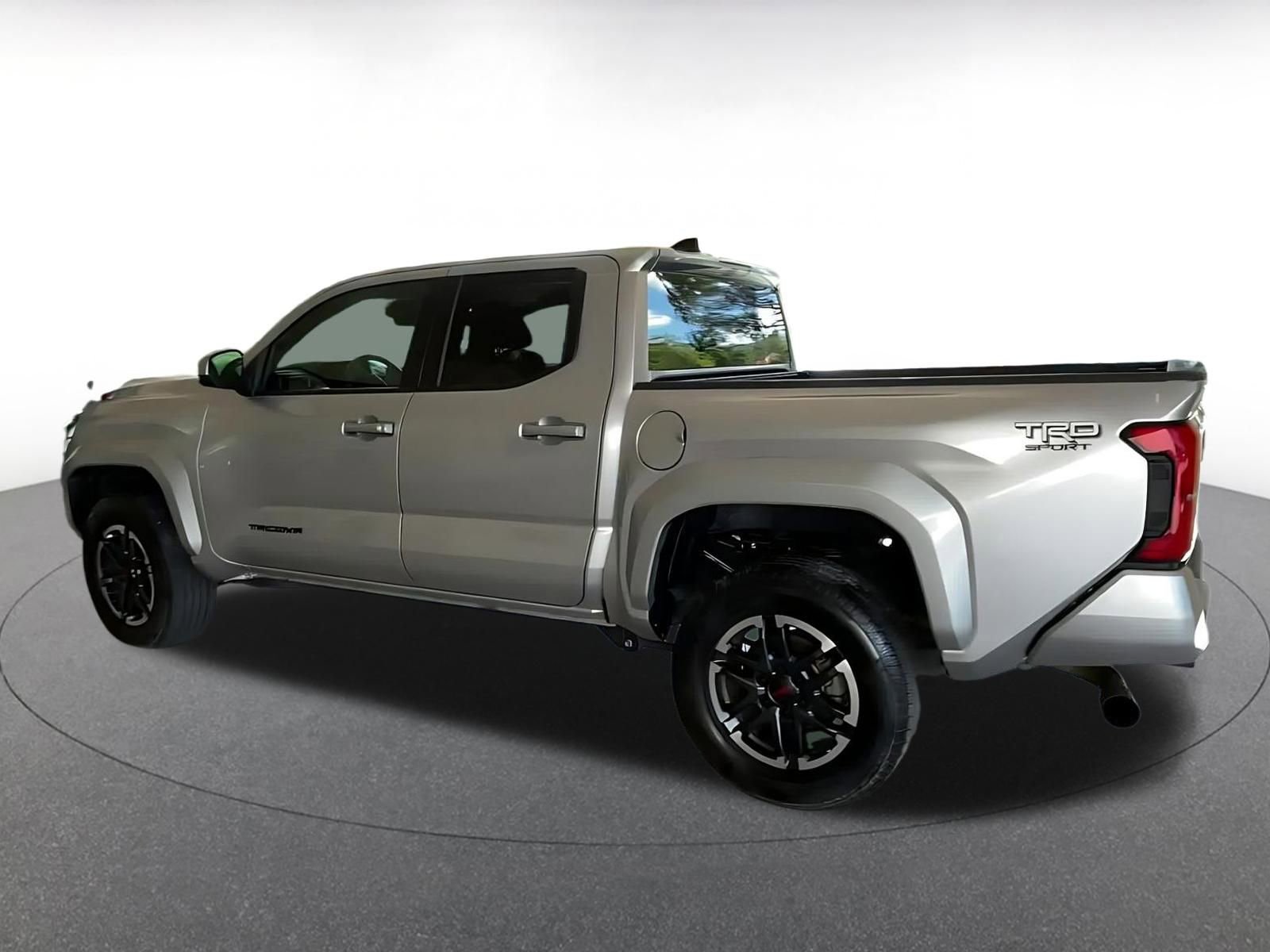 Thumbnail: 2024 Toyota Tacoma - 10