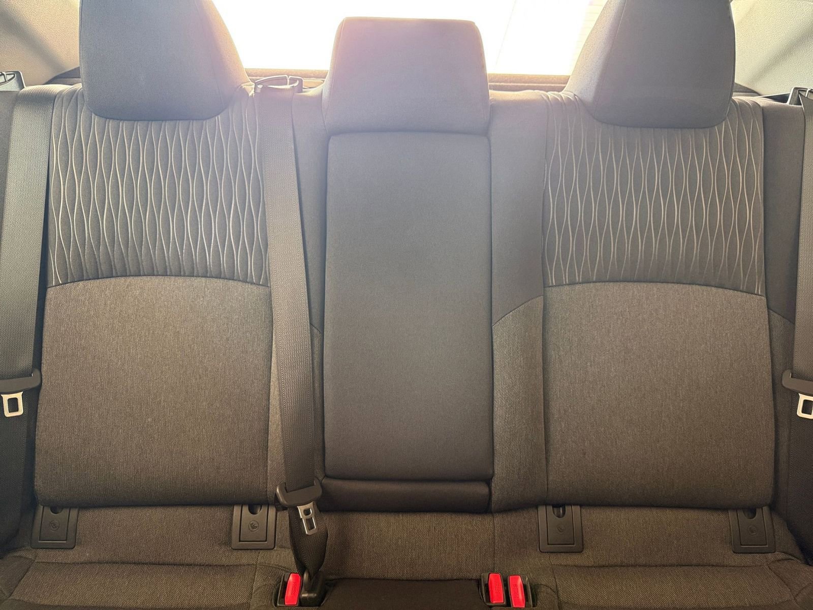 Thumbnail: 2025 Toyota Camry - 32