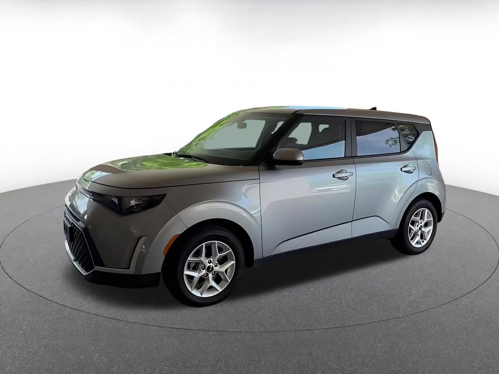 2025 Kia Soul LX - Photo 6