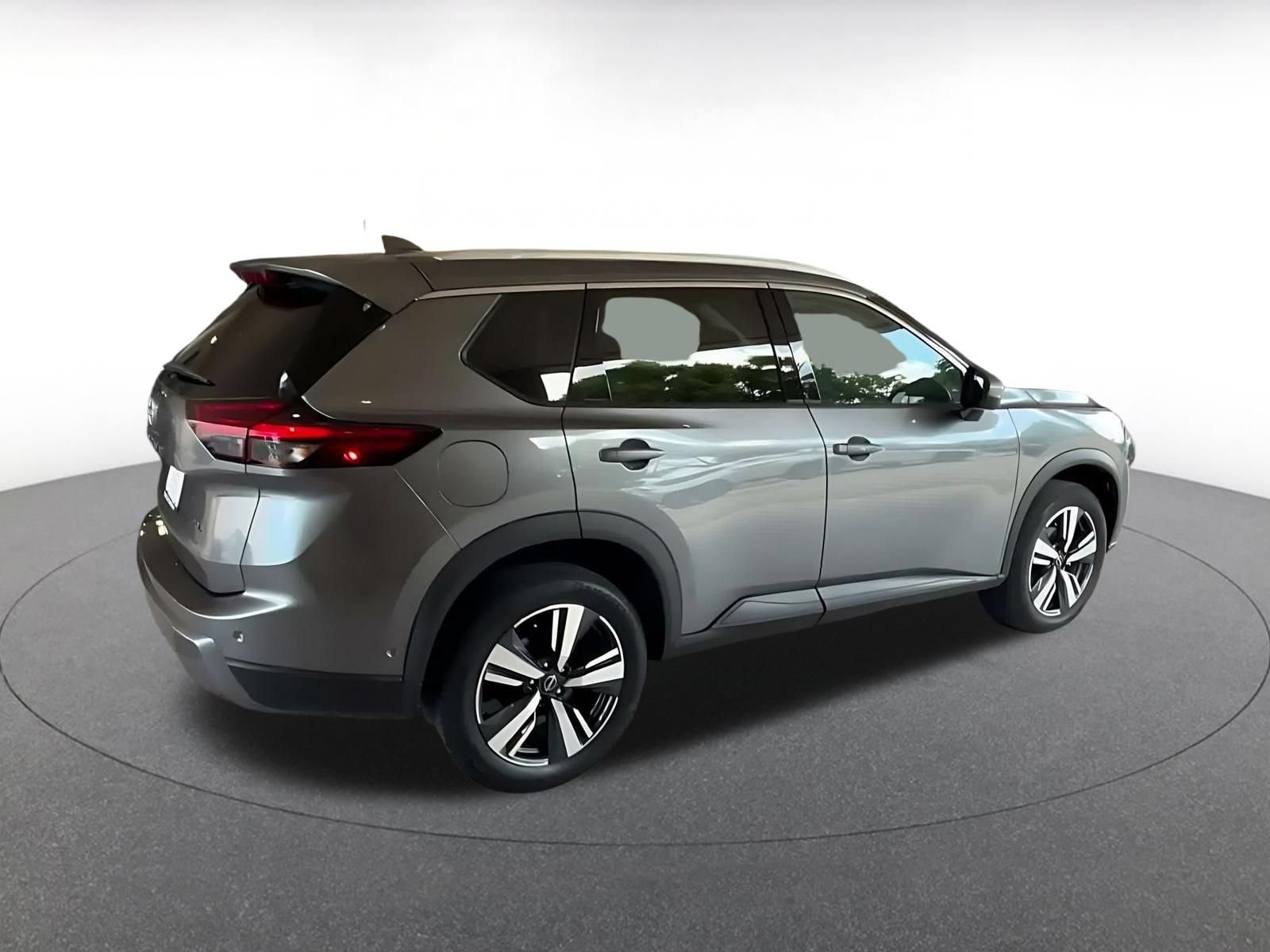 Thumbnail: 2026 Nissan Rogue - 14