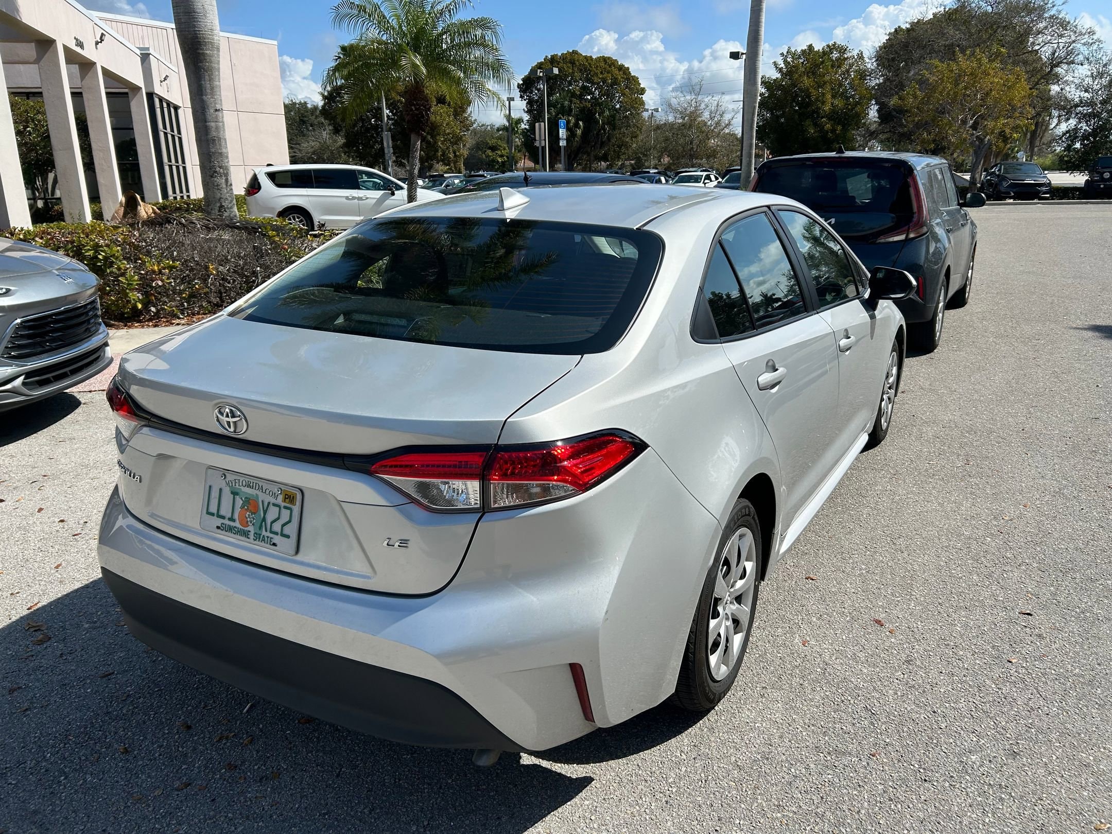 Thumbnail: 2025 Toyota Corolla - 6