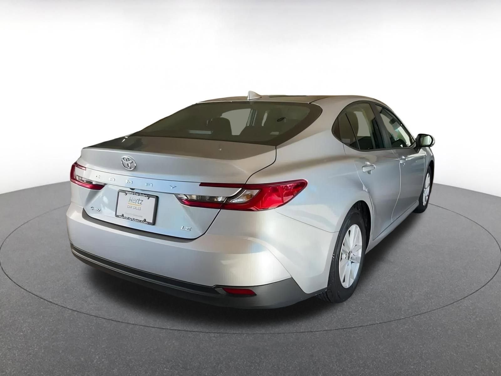 Thumbnail: 2025 Toyota Camry - 14