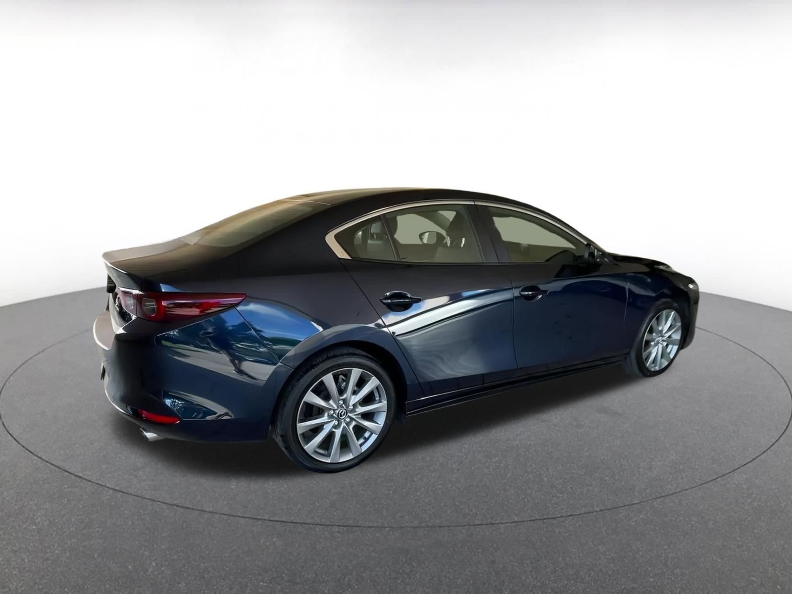 Thumbnail: 2025 Mazda Mazda3 - 15