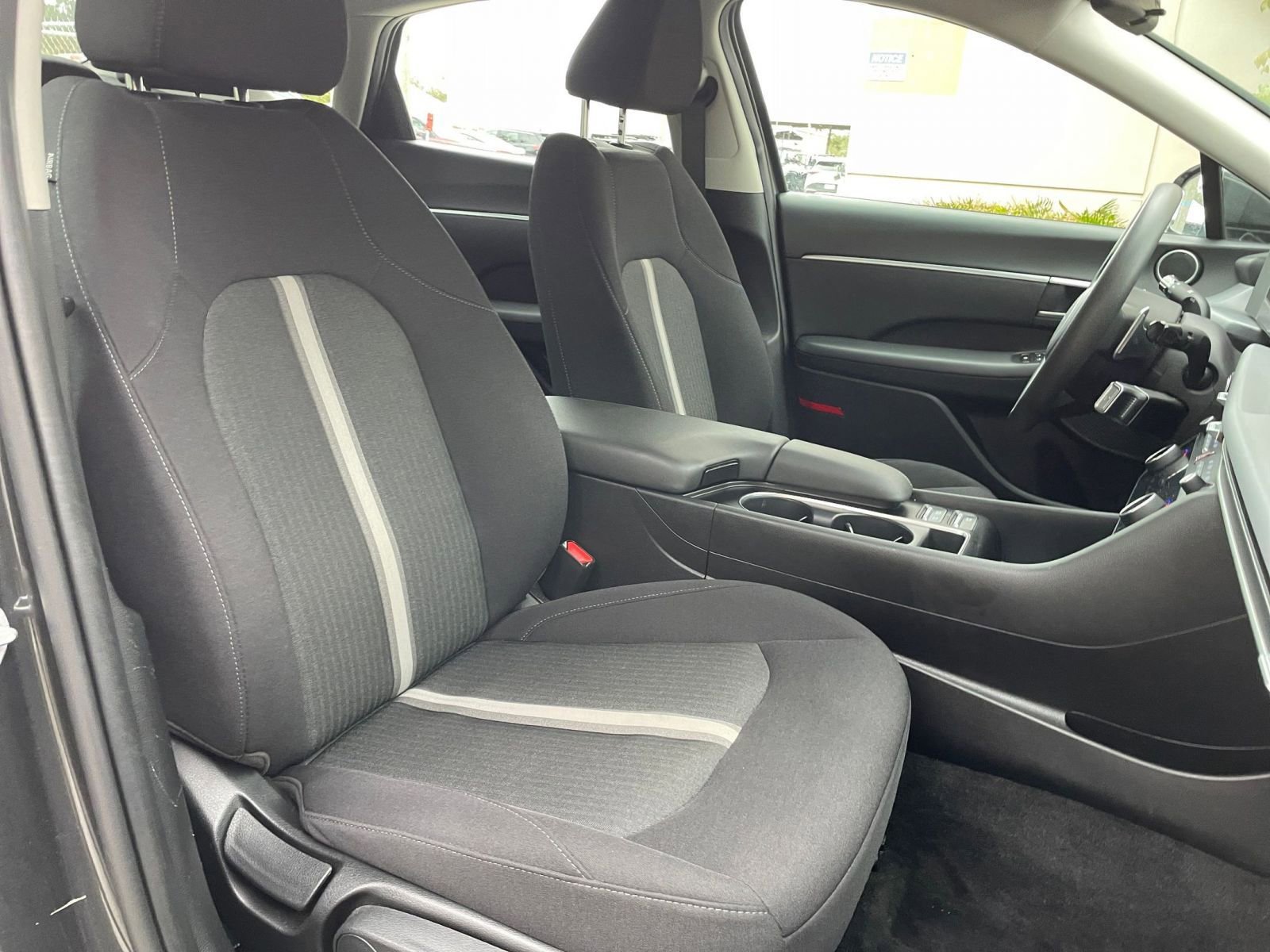 Thumbnail: 2025 Hyundai Sonata - 31