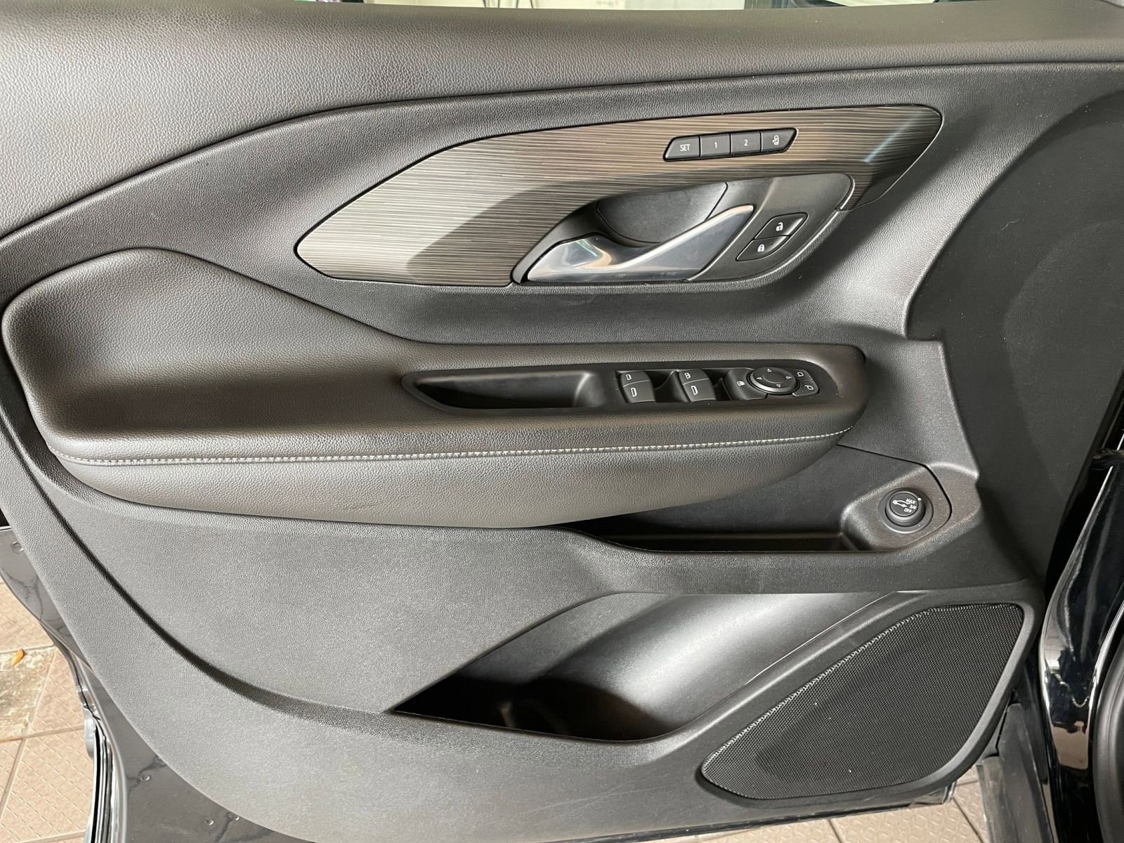 Thumbnail: 2023 GMC Terrain - 20