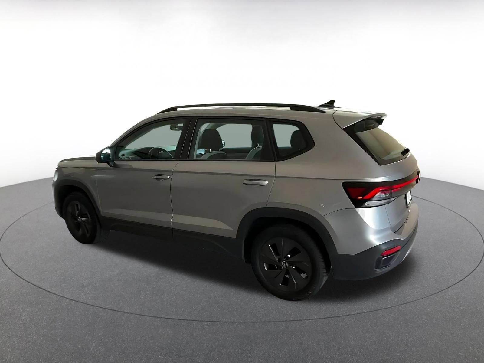 Thumbnail: 2025 Volkswagen Taos - 10