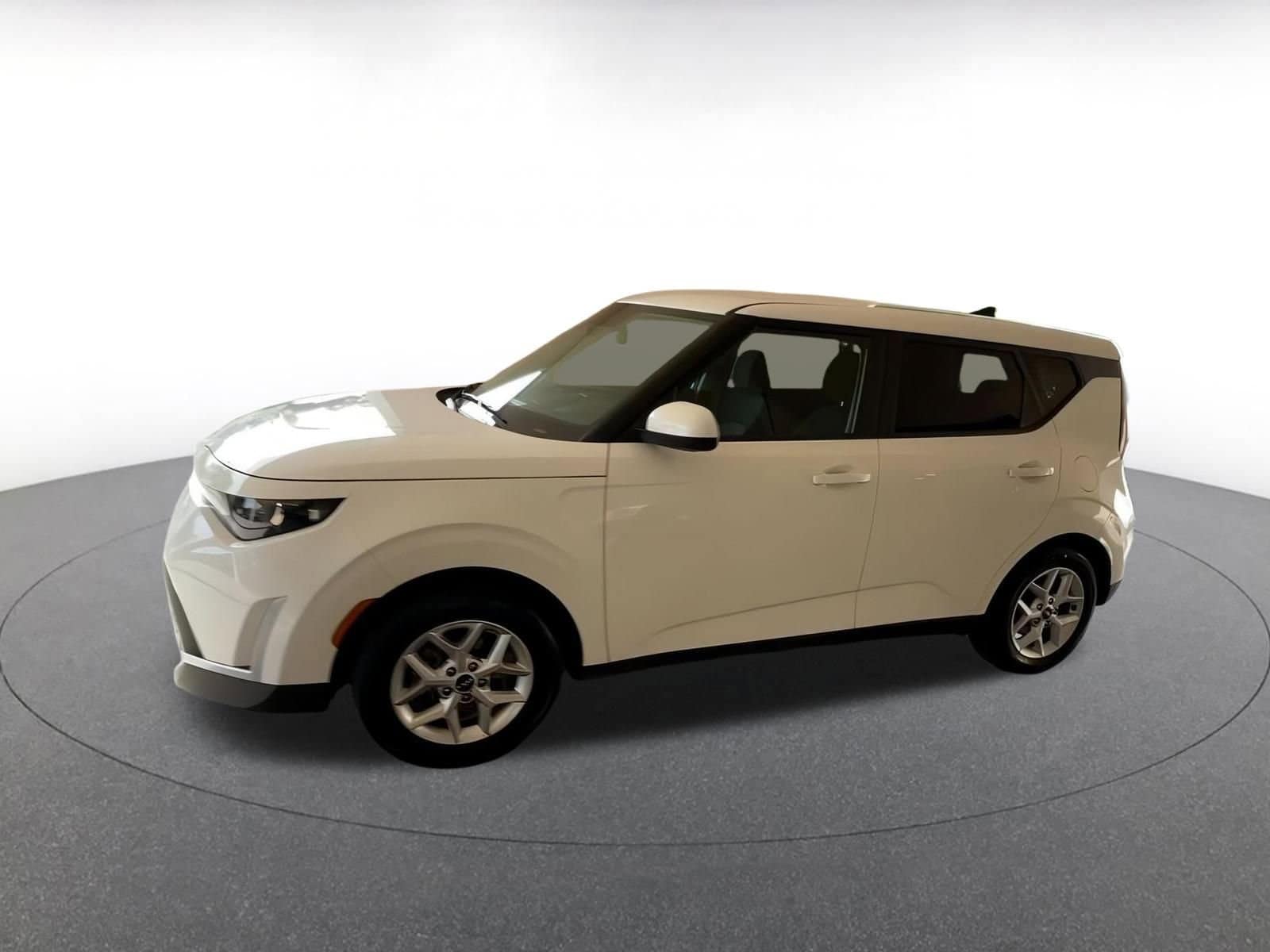Thumbnail: 2025 Kia Soul - 8