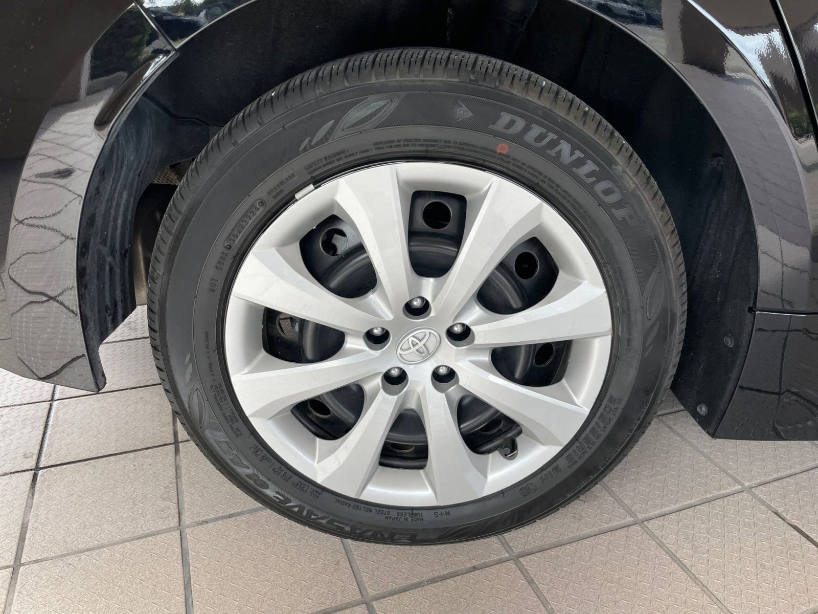 Thumbnail: 2025 Toyota Corolla - 28