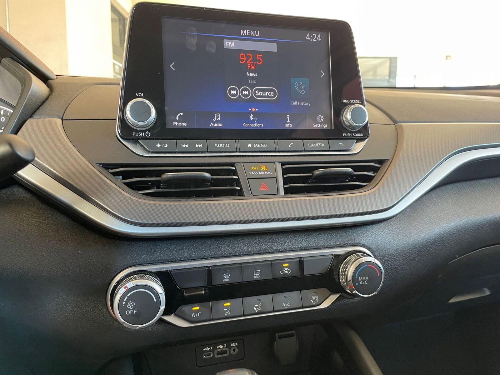 Thumbnail: 2025 Nissan Altima - 18