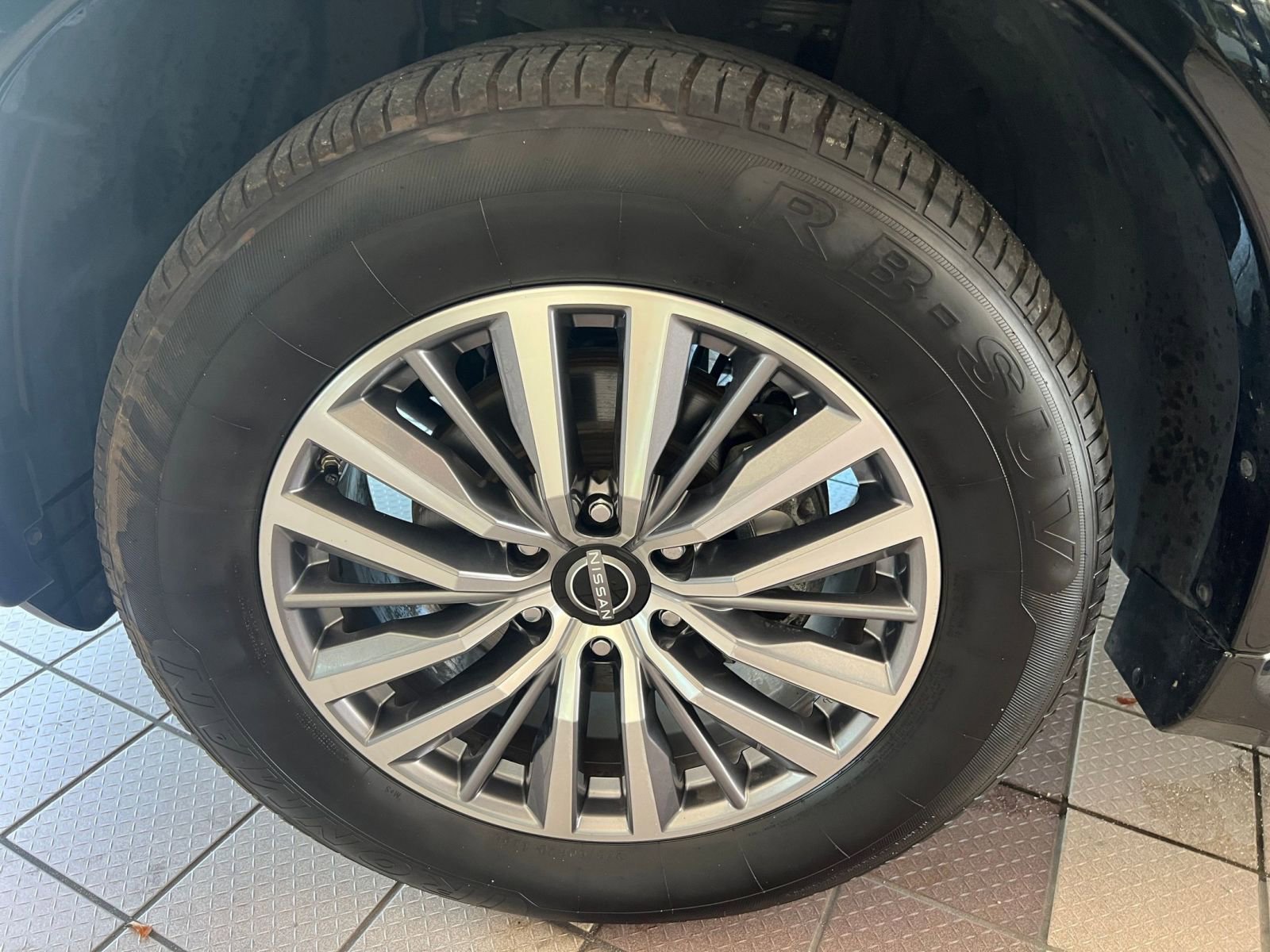 Thumbnail: 2023 Nissan Armada - 19