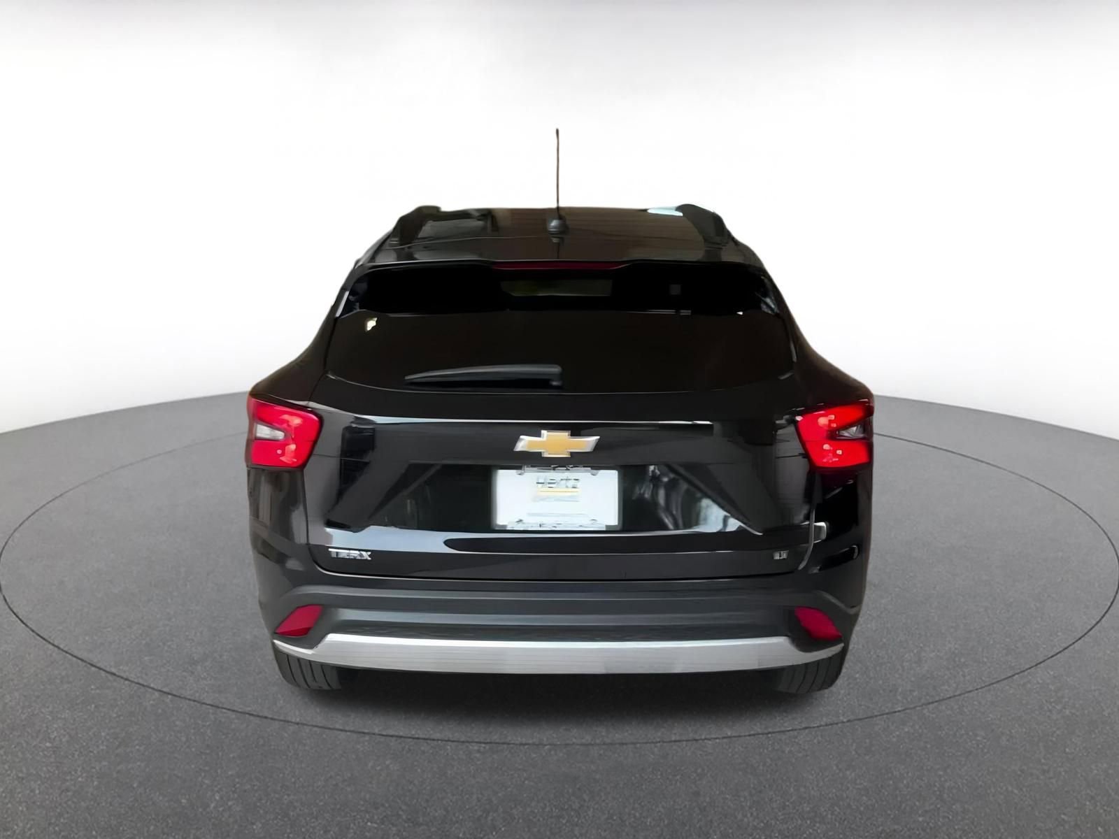 Thumbnail: 2025 Chevrolet Trax - 12