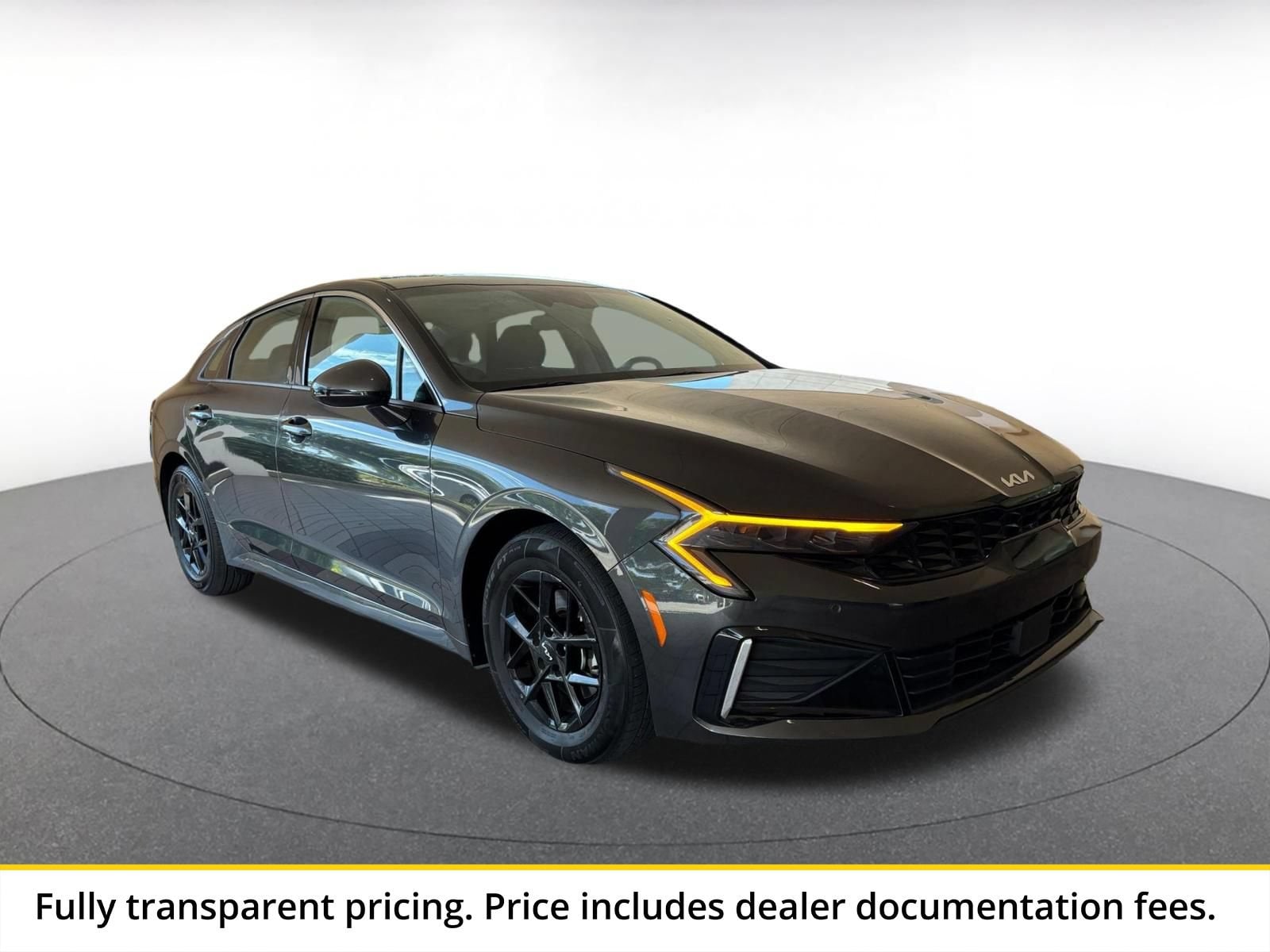 Thumbnail: 2025 Kia K5 - 1