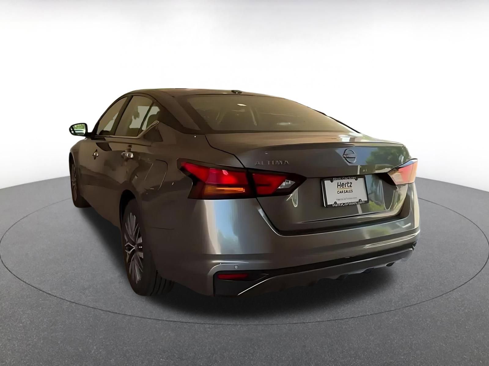 Thumbnail: 2025 Nissan Altima - 10