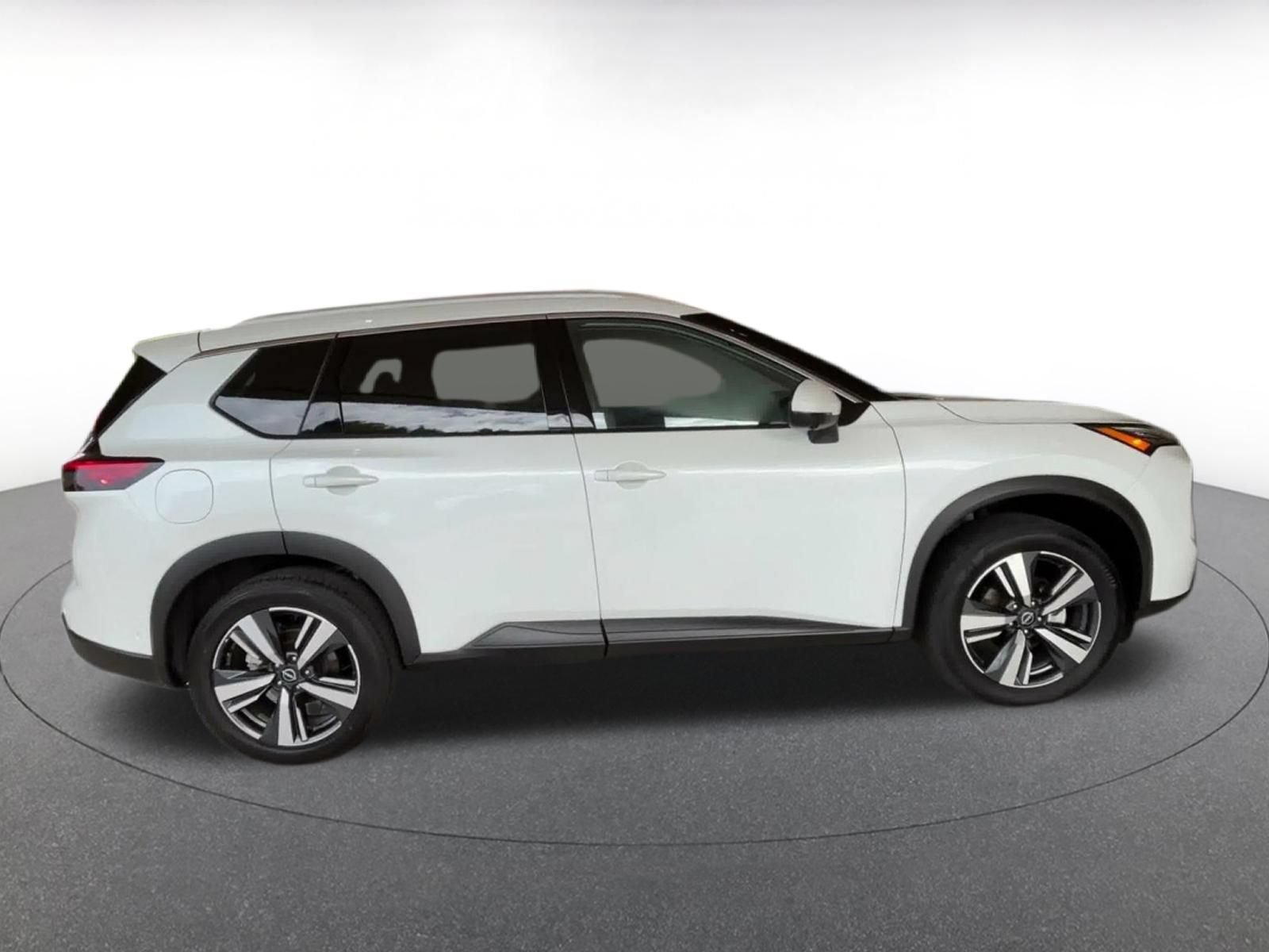 Thumbnail: 2026 Nissan Rogue - 15