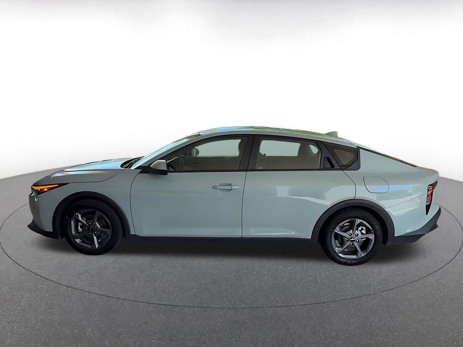 Thumbnail: 2025 Kia K4 - 7