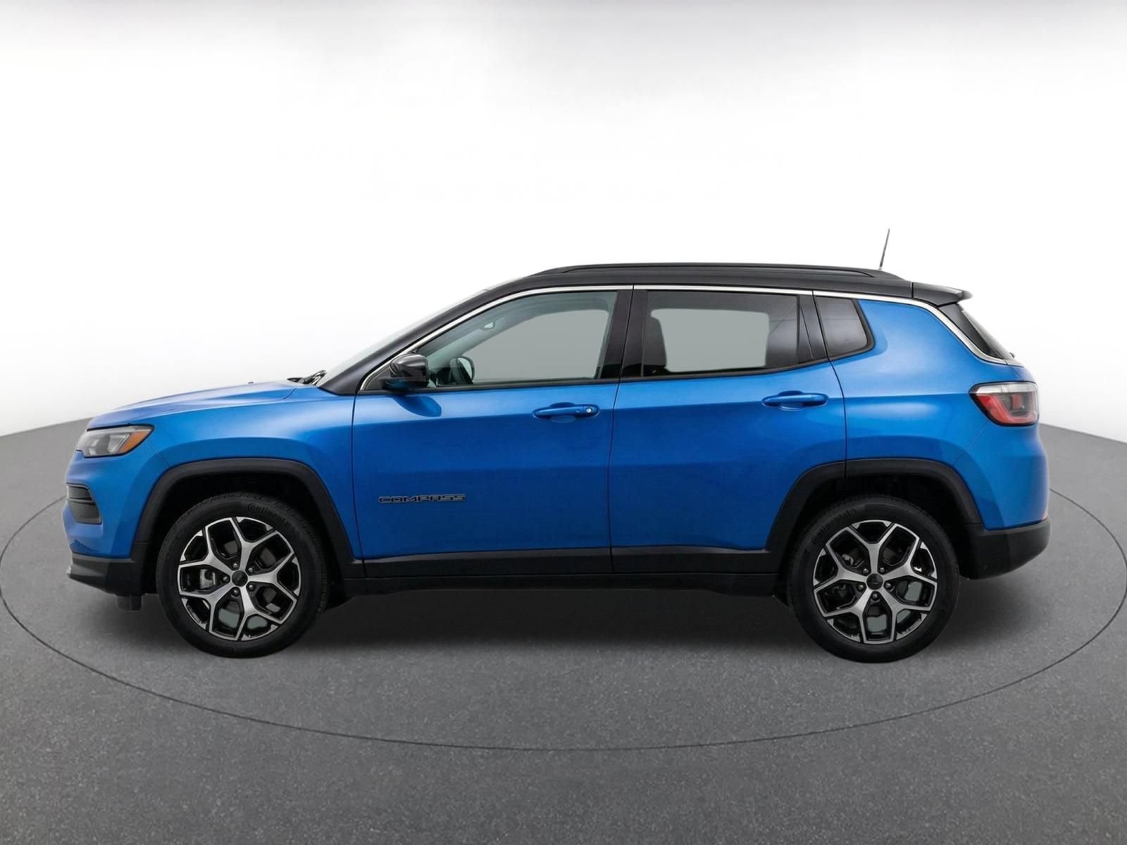 Thumbnail: 2025 Jeep Compass - 9