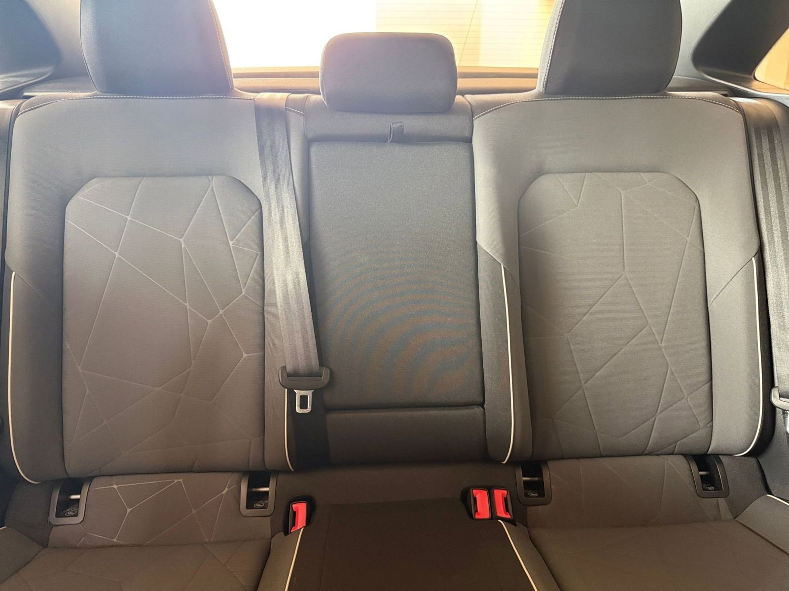 Thumbnail: 2025 Volkswagen Jetta - 32