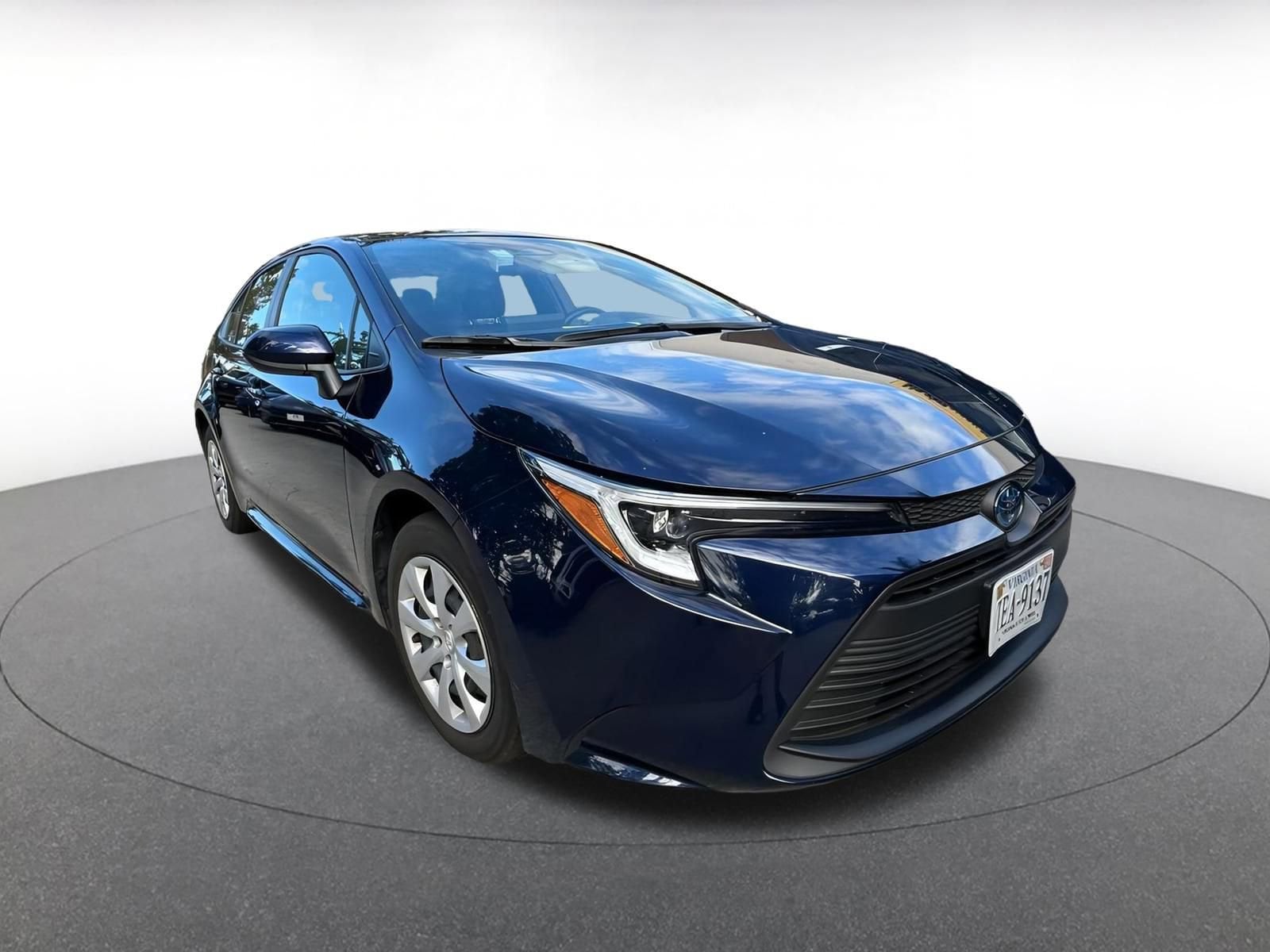 Thumbnail: 2025 Toyota Corolla - 1