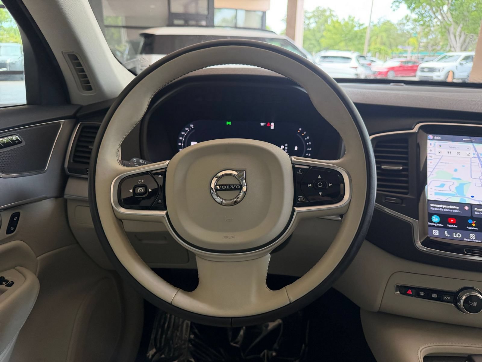 Thumbnail: 2025 Volvo XC90 - 24