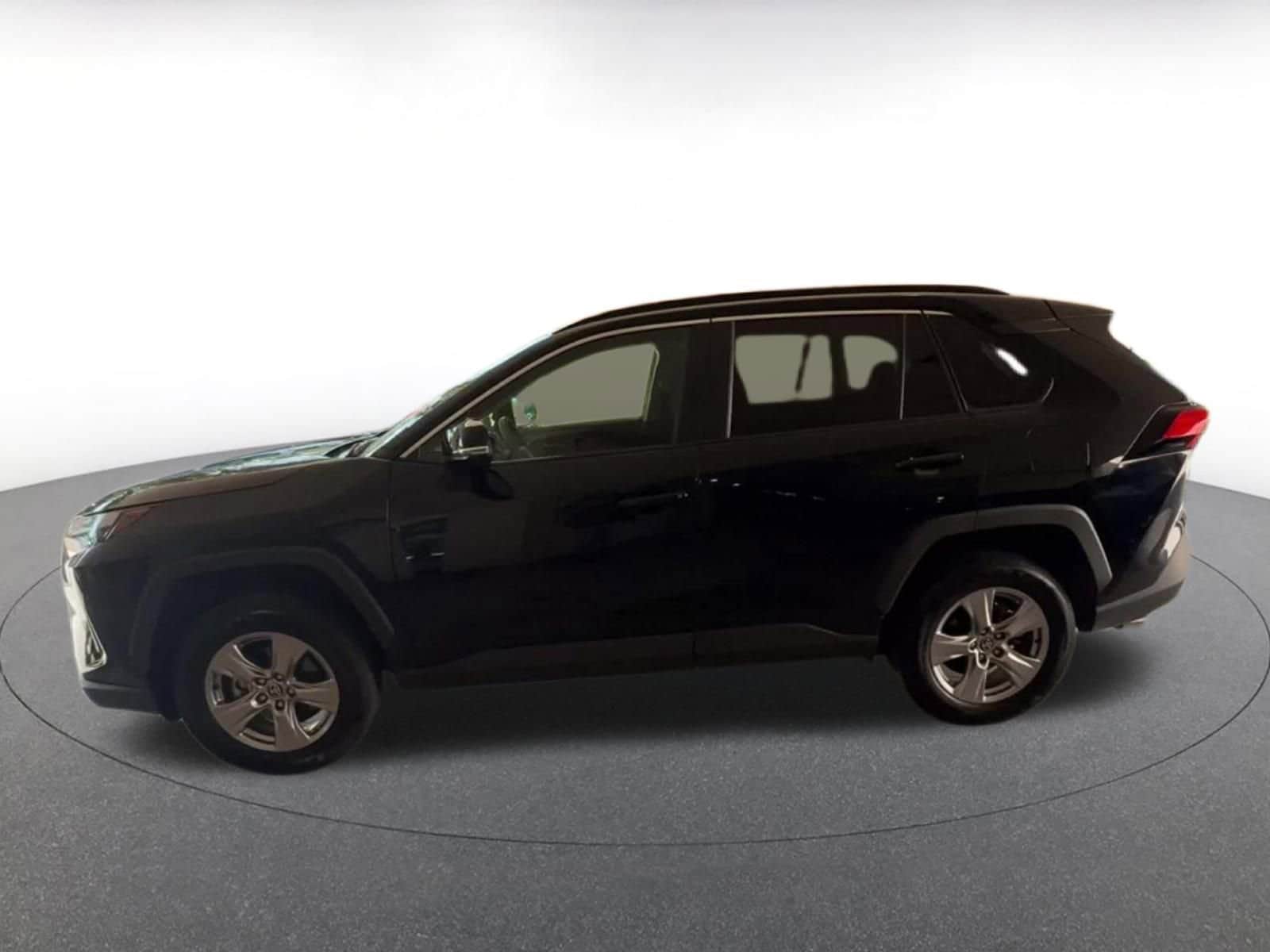 Thumbnail: 2025 Toyota RAV4 - 9