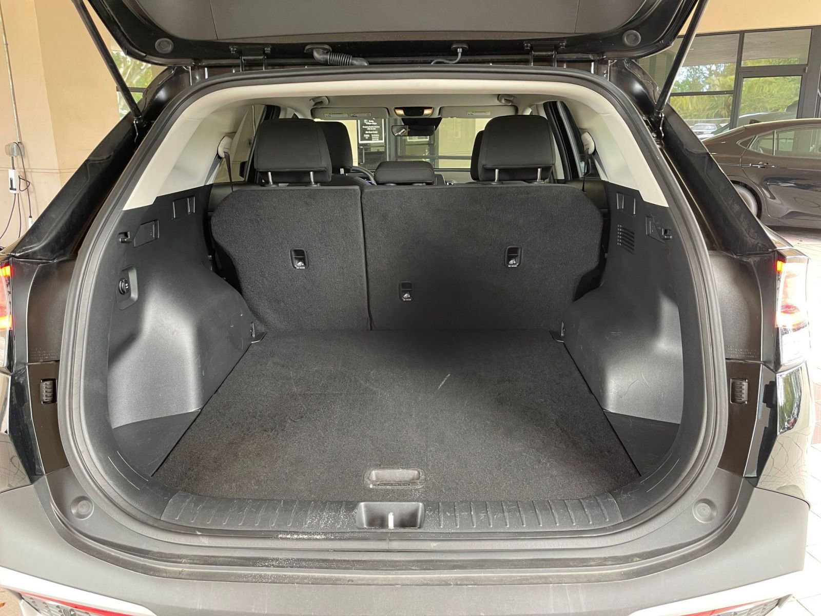 Thumbnail: 2025 Kia Sportage - 30